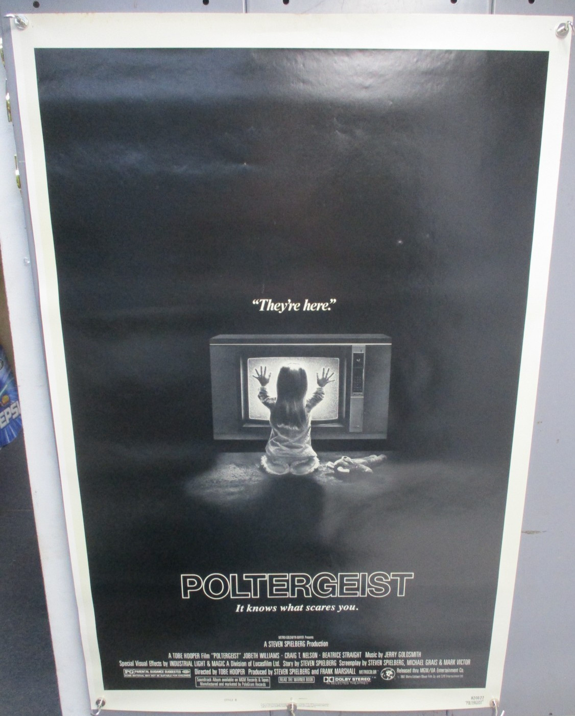 ROLLED! 1982 POLTERGEIST Jobeth Williams MOVIE POSTER 27″x41″ MH-92