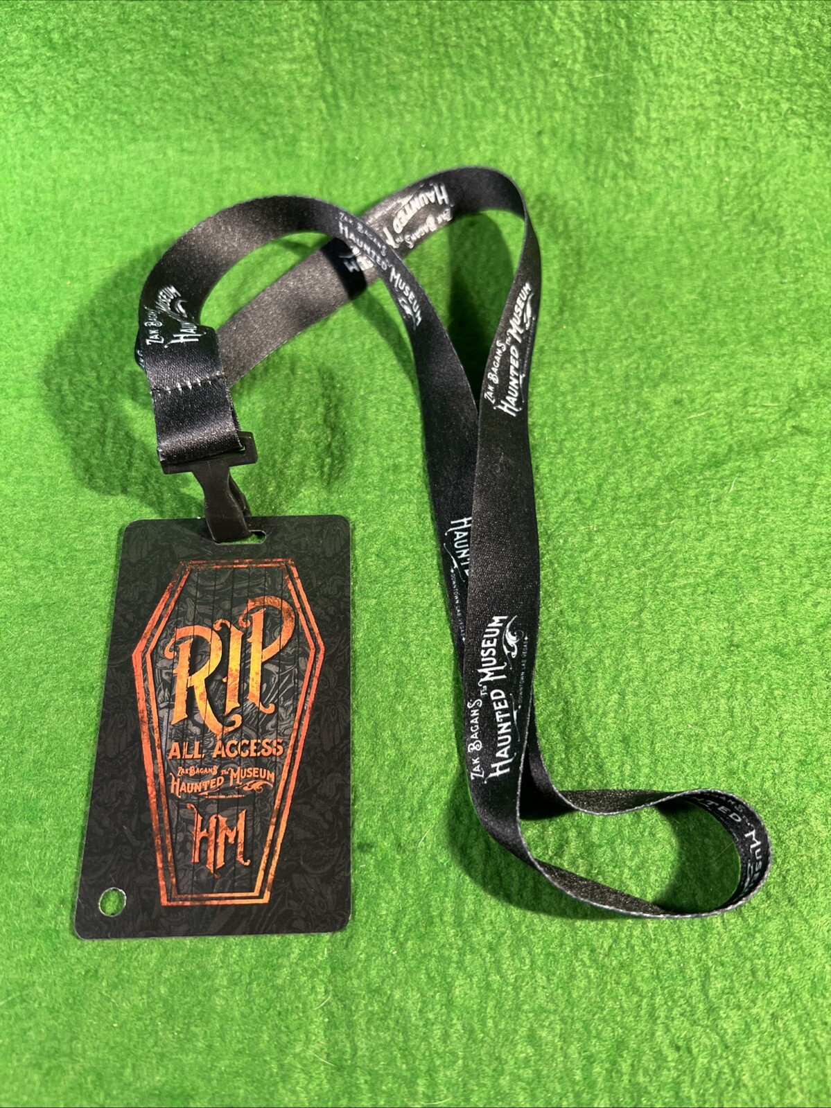 Zak Bagans The Haunted Museum RIP Pass + Lanyard GHOST ADVENTURES Collectible