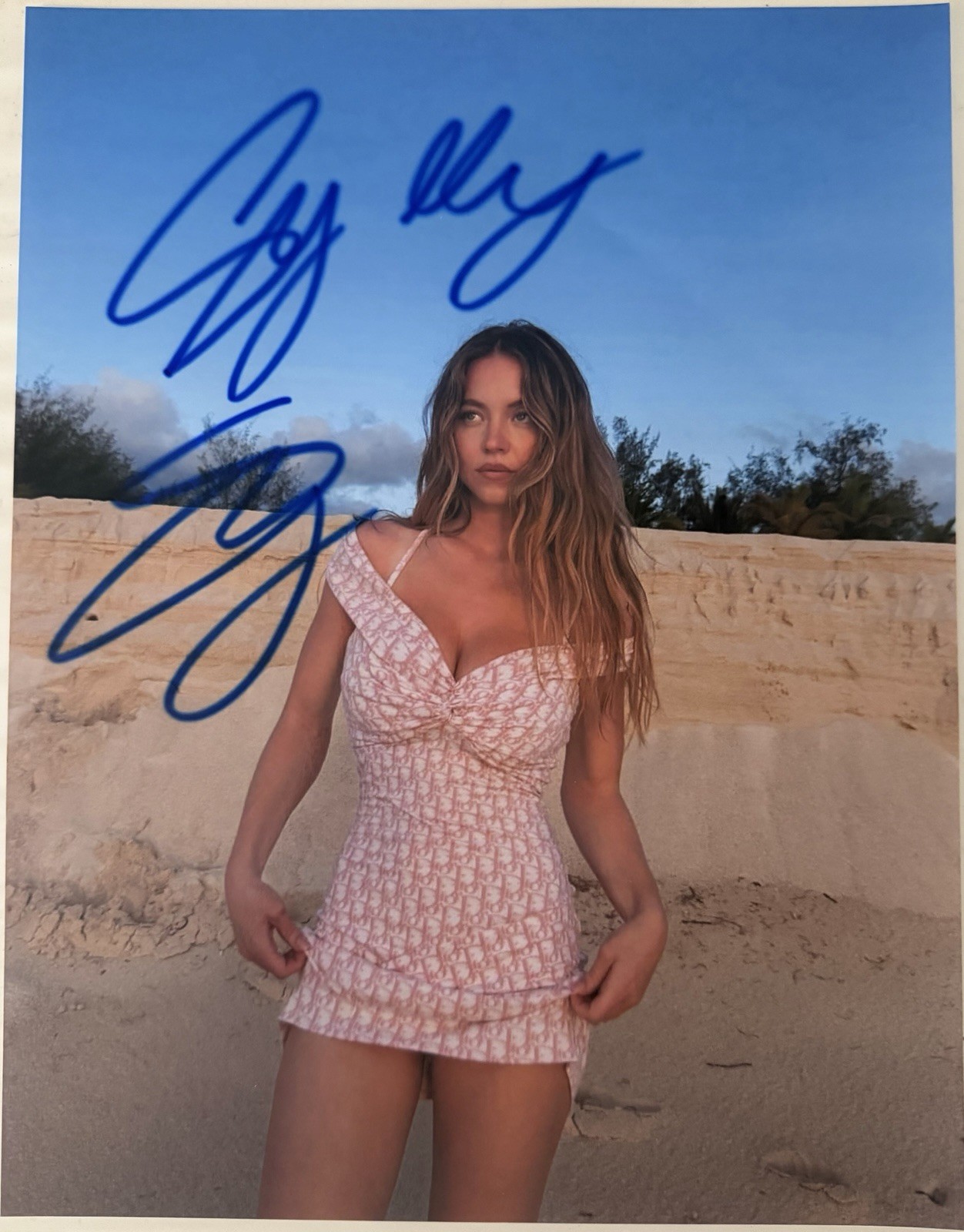 Sydney Sweeney Actress Signed 8X10 Photo