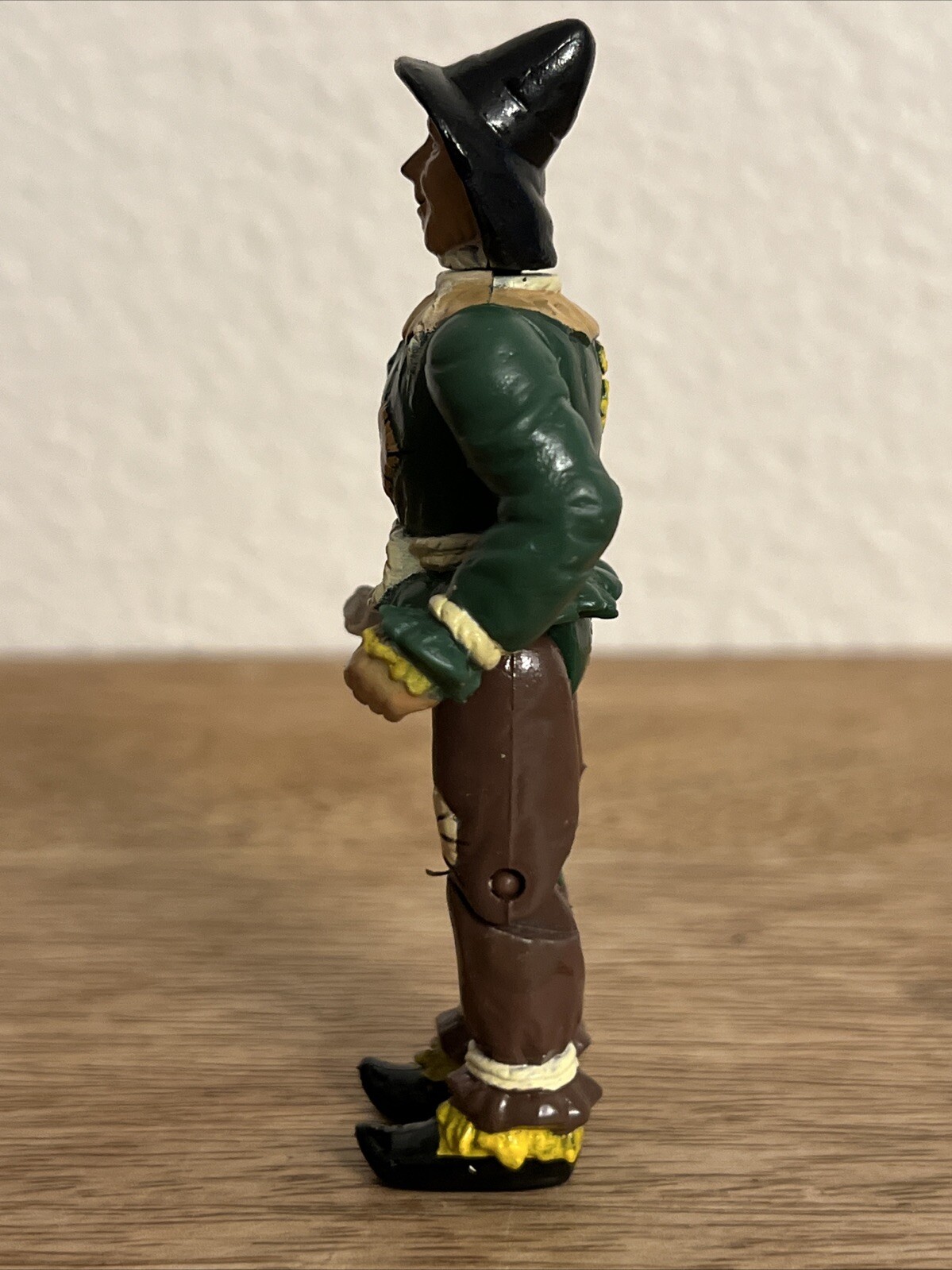 Scarecrow The Wizard Of Oz (1988) MGM Turner 4.2” Figure Collectors Toy