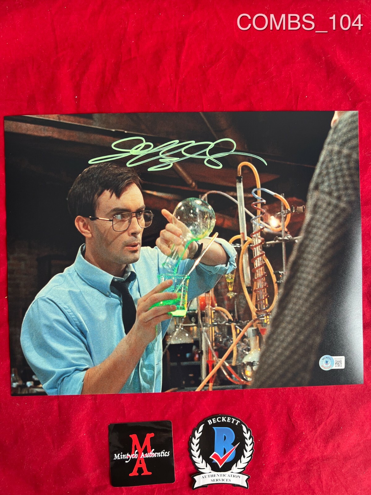 JEFFREY COMBS AUTOGRAPHED SIGNED 11×14 PHOTO! RE-ANIMATOR BECKETT COA! HORROR!