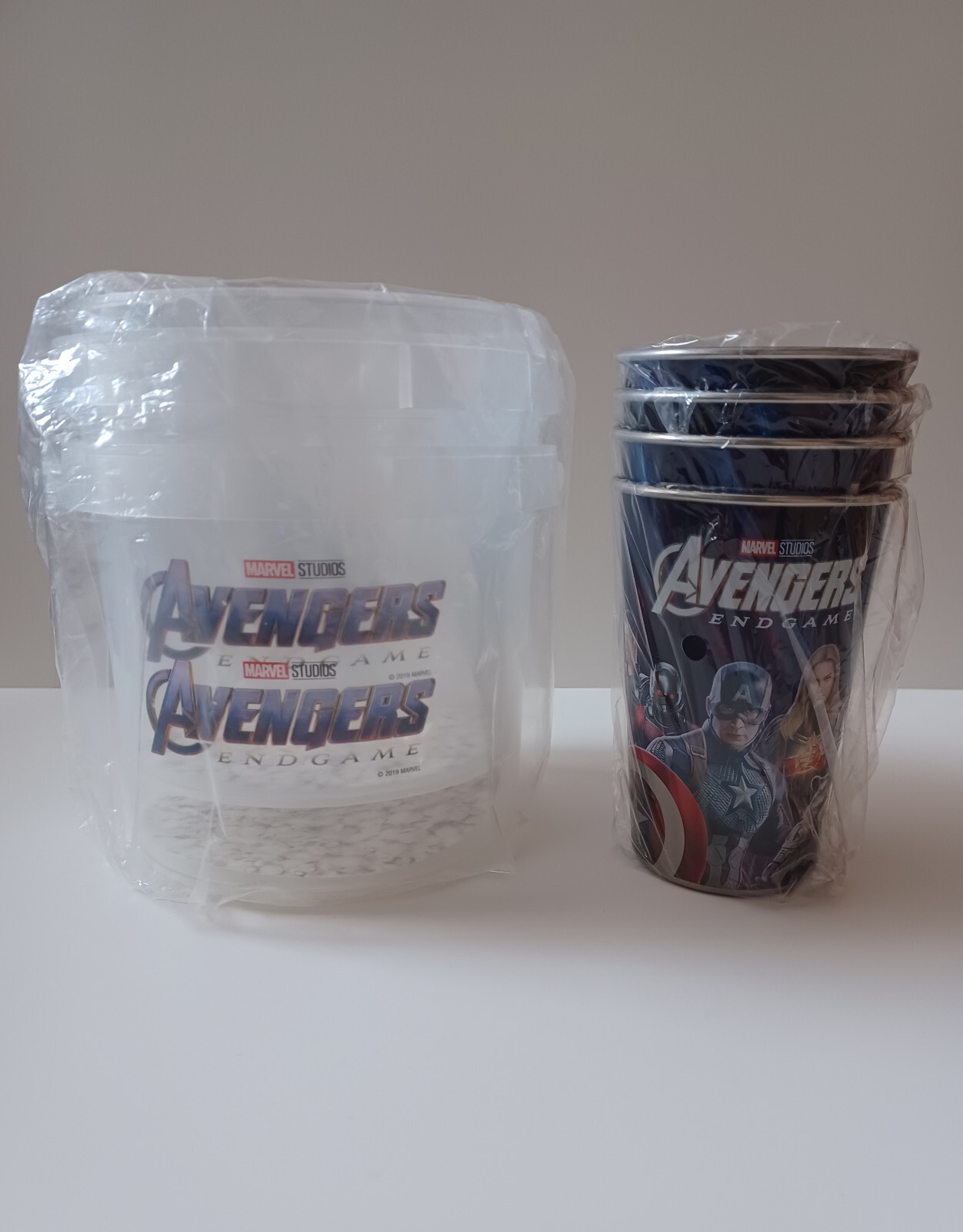 Avengers Endgame Marvel Kitchen 4 Metal Cups 2 Plastic Popcorn Tubs & 4 Coasters