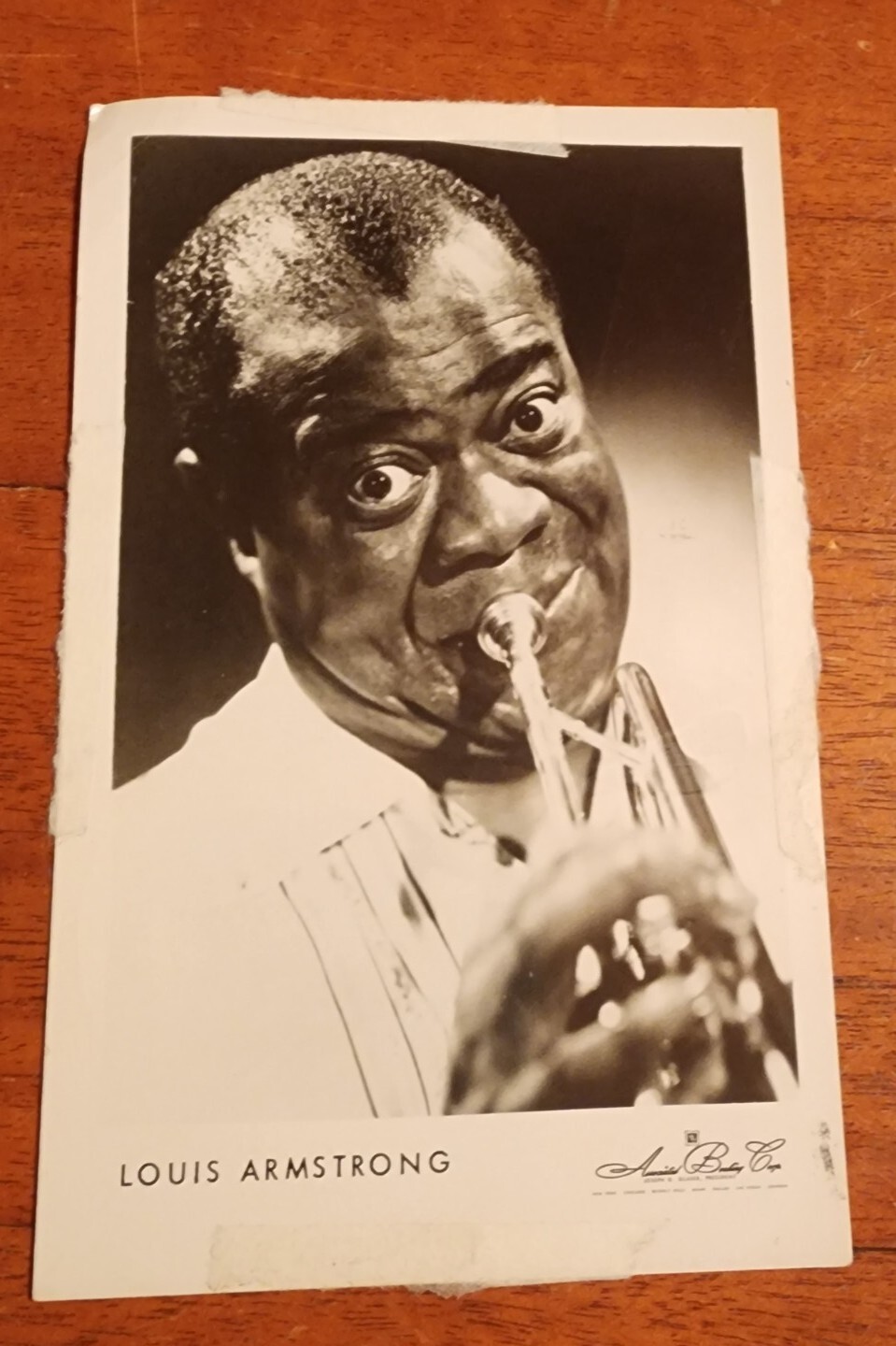 Vtg Louis Armstrong Signed Autographed 5.5″ x 3.5″ Photo Postcard “Satch” ABC