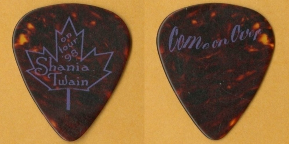 Shania Twain 1998 Come On Over concert tour rare color version Guitar Pick