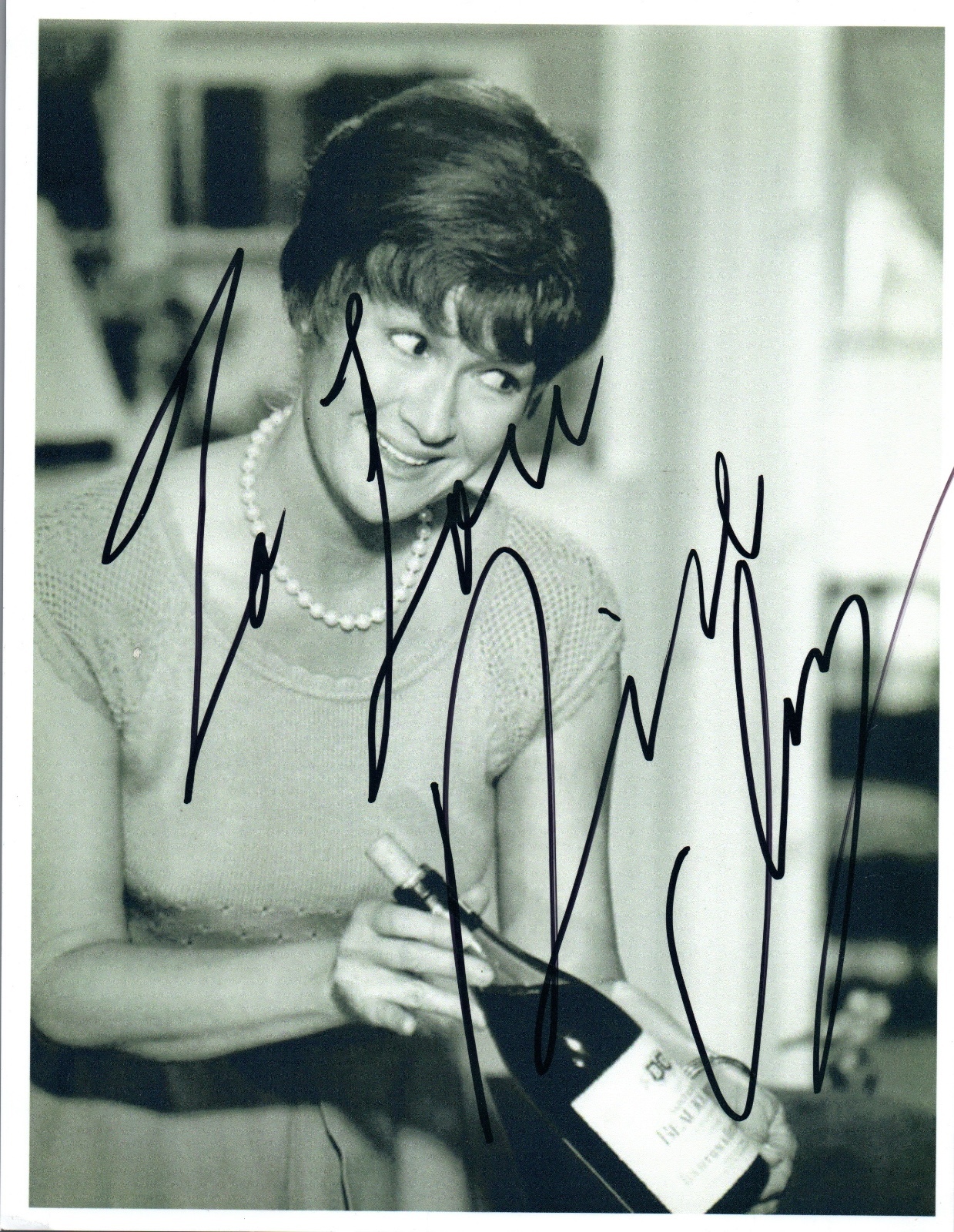 Diane Ladd Signed Autographed 8×10 Photo Legendary Actress COA VD