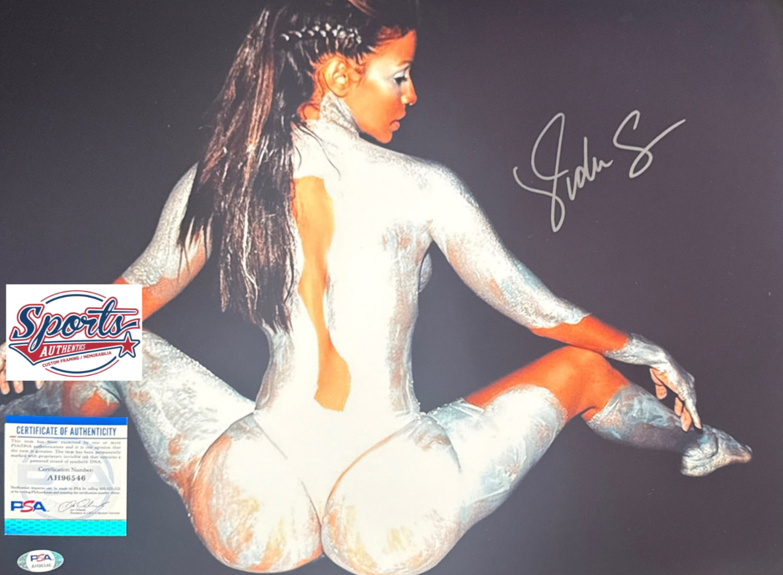 Vida Guerra Signed 16×20 Sexy Playboy Model PSA AH96546