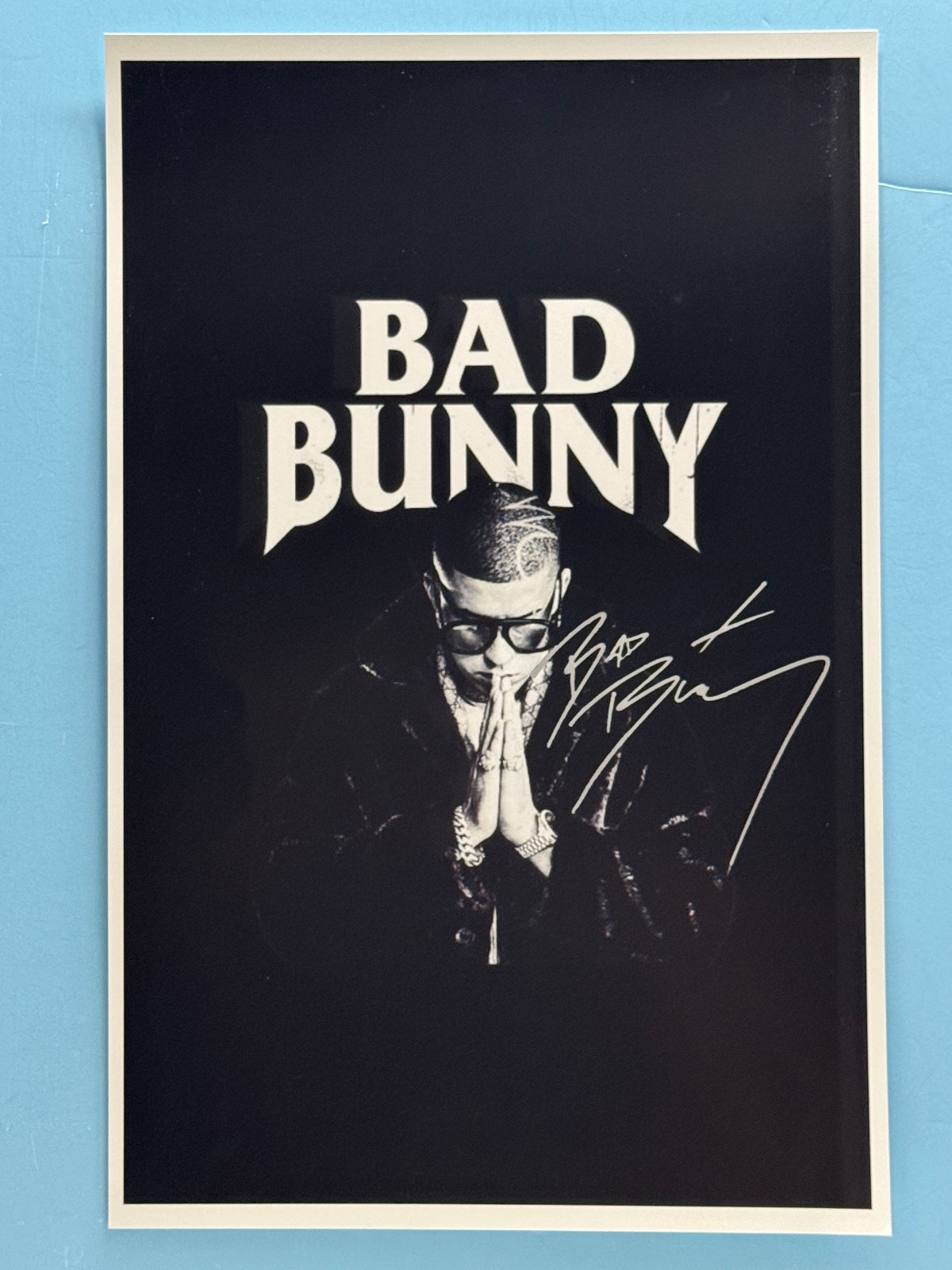 BAD BUNNY ARTIST POSTER 11×17 SIGNED AUTHENTICATED withCOA FREE SHIP