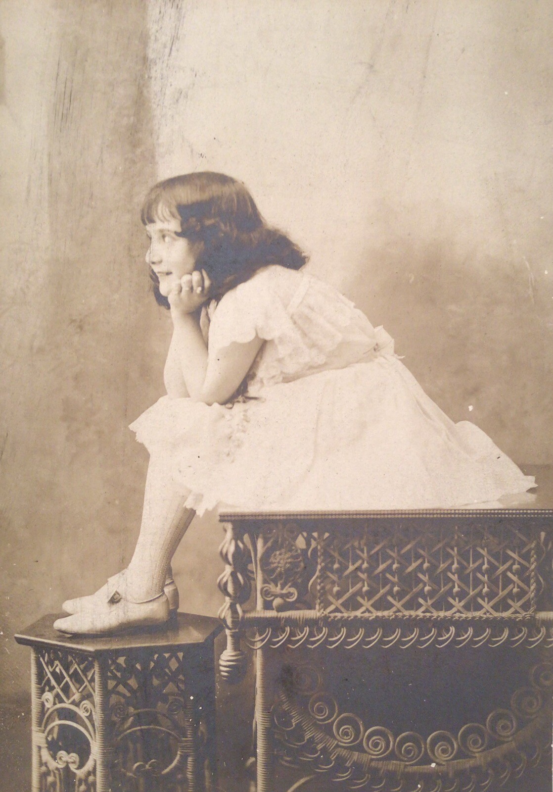 1900’s Young Pretty Lady Theatre Actress VINTAGE CABINET CARD PHOTO Brooklyn NY