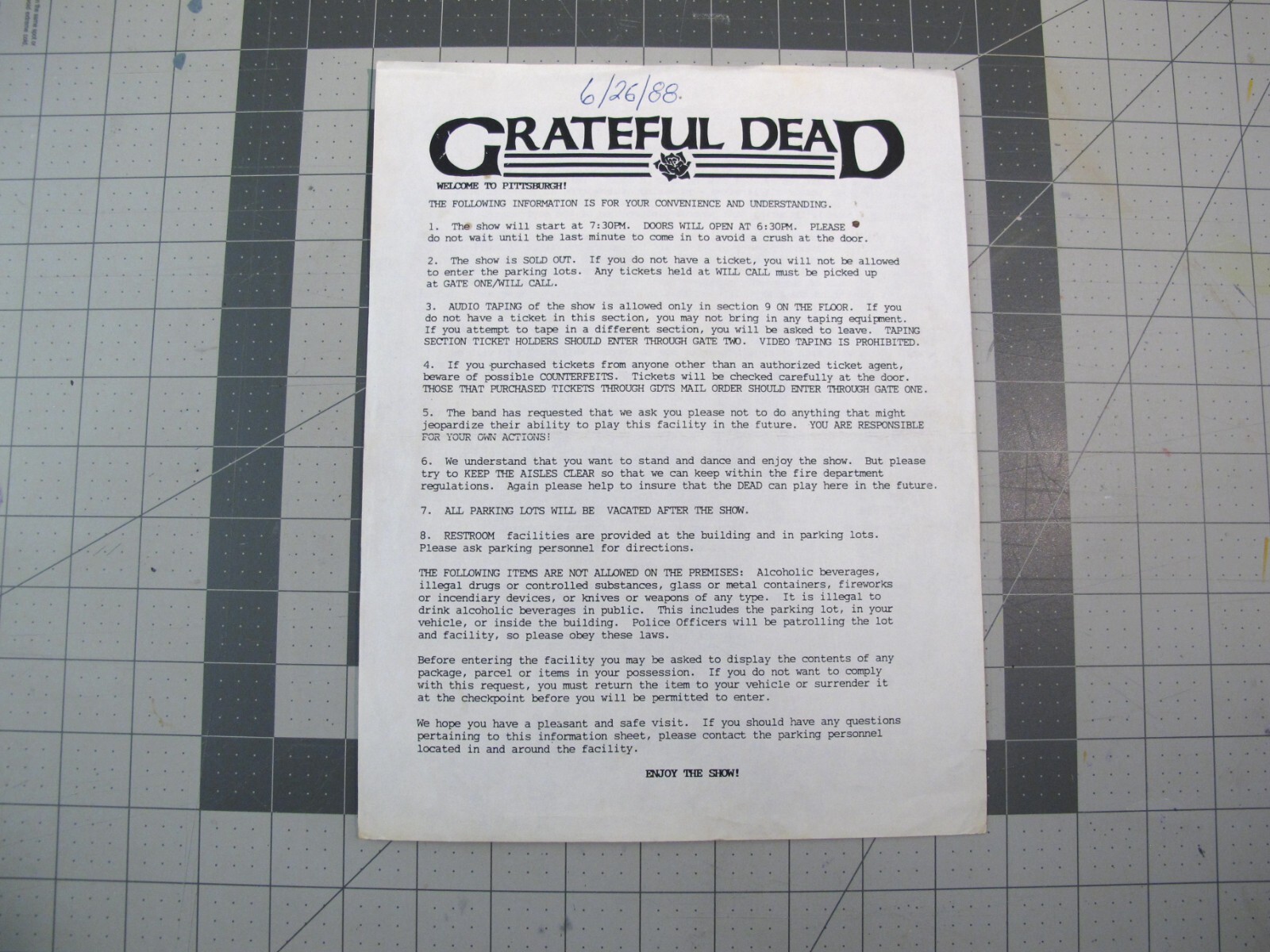 vtg 1980s Grateful Dead flyer – Pittsburgh 1989 show welcome info flyer
