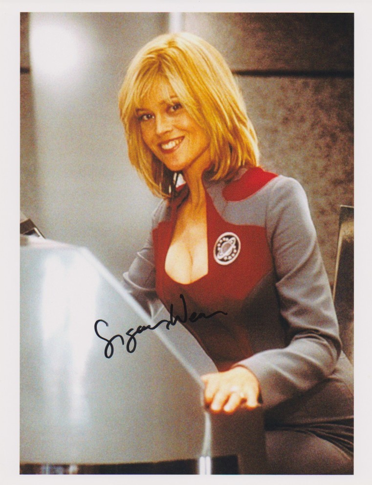 SIGOURNEY WEAVER hand-signed GALAXY QUEST color 8×10 lifetime coa BUSTY CLOSEUP