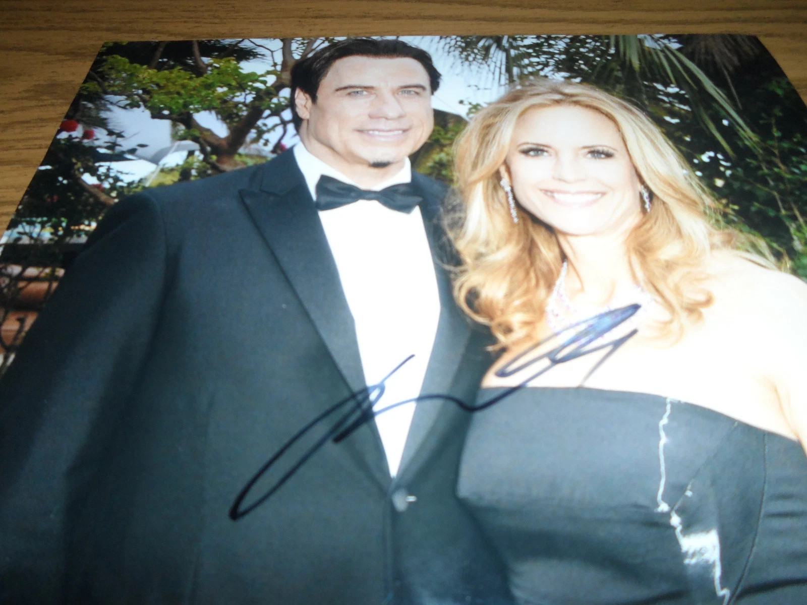JOHN TRAVOLTA AUTHENTIC SIGNED/AUTOGRAPHED 8X10 PHOTO–GREASE PULP FICTION