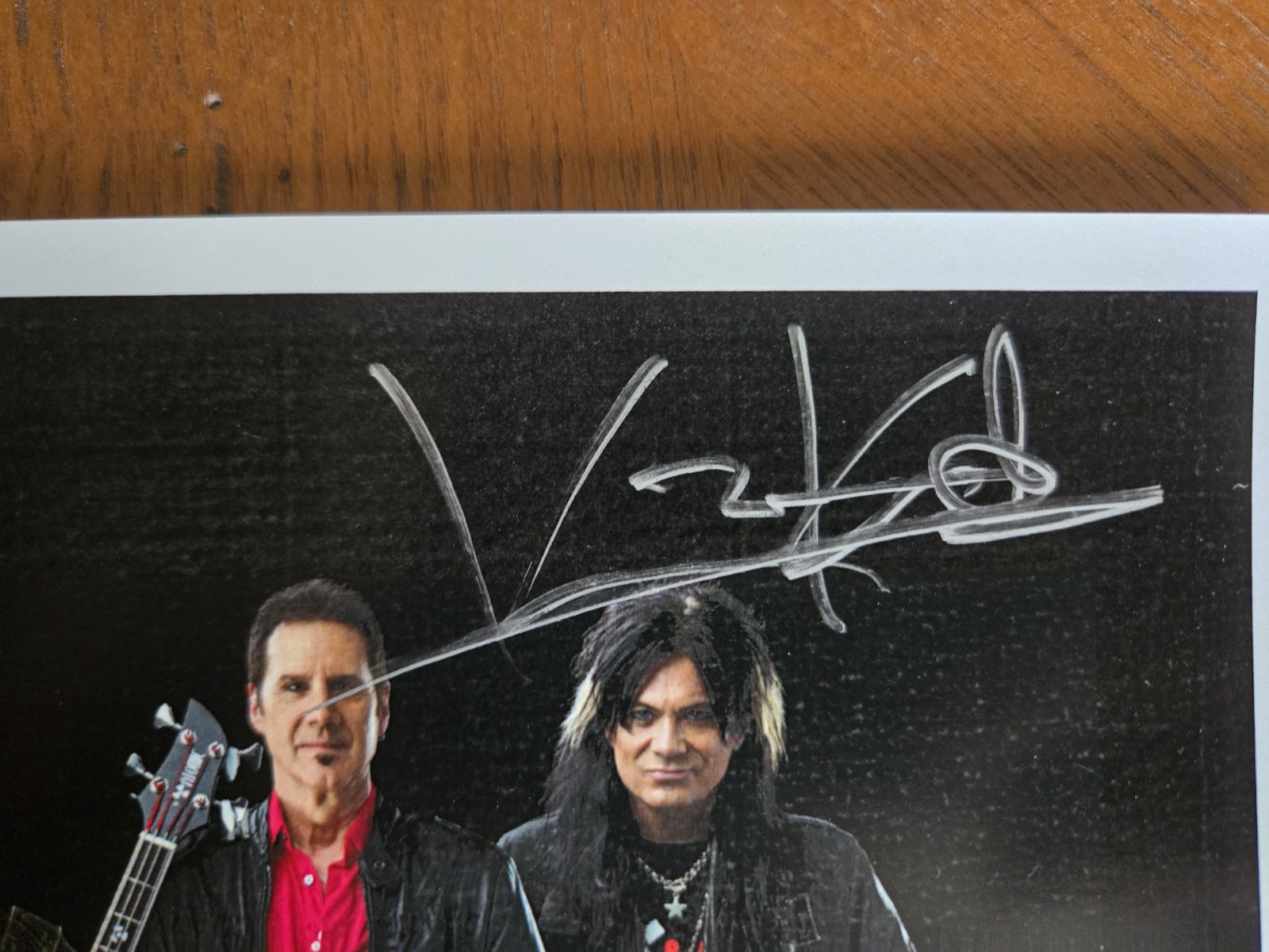 Night Ranger SIGNED AUTO 8.5″ X 11″ PHOTO ROCK GROUP ALL AUTOS