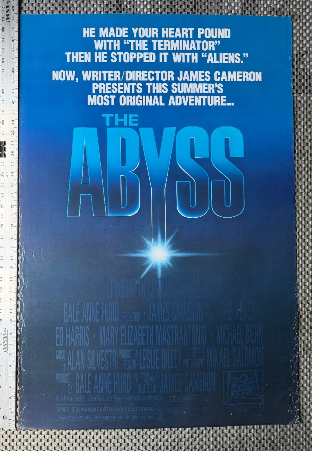 The Abyss – Movie Poster – Original 27″ x 40″ – 1989 – james cameron