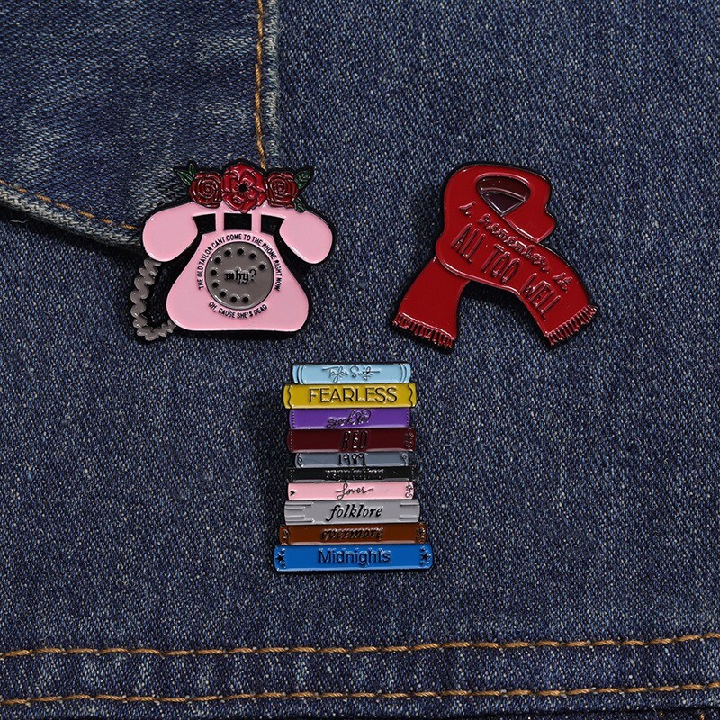 6PCS Taylor Swift I Remember It All Too Well Pins Badges Metal Swiftie Red