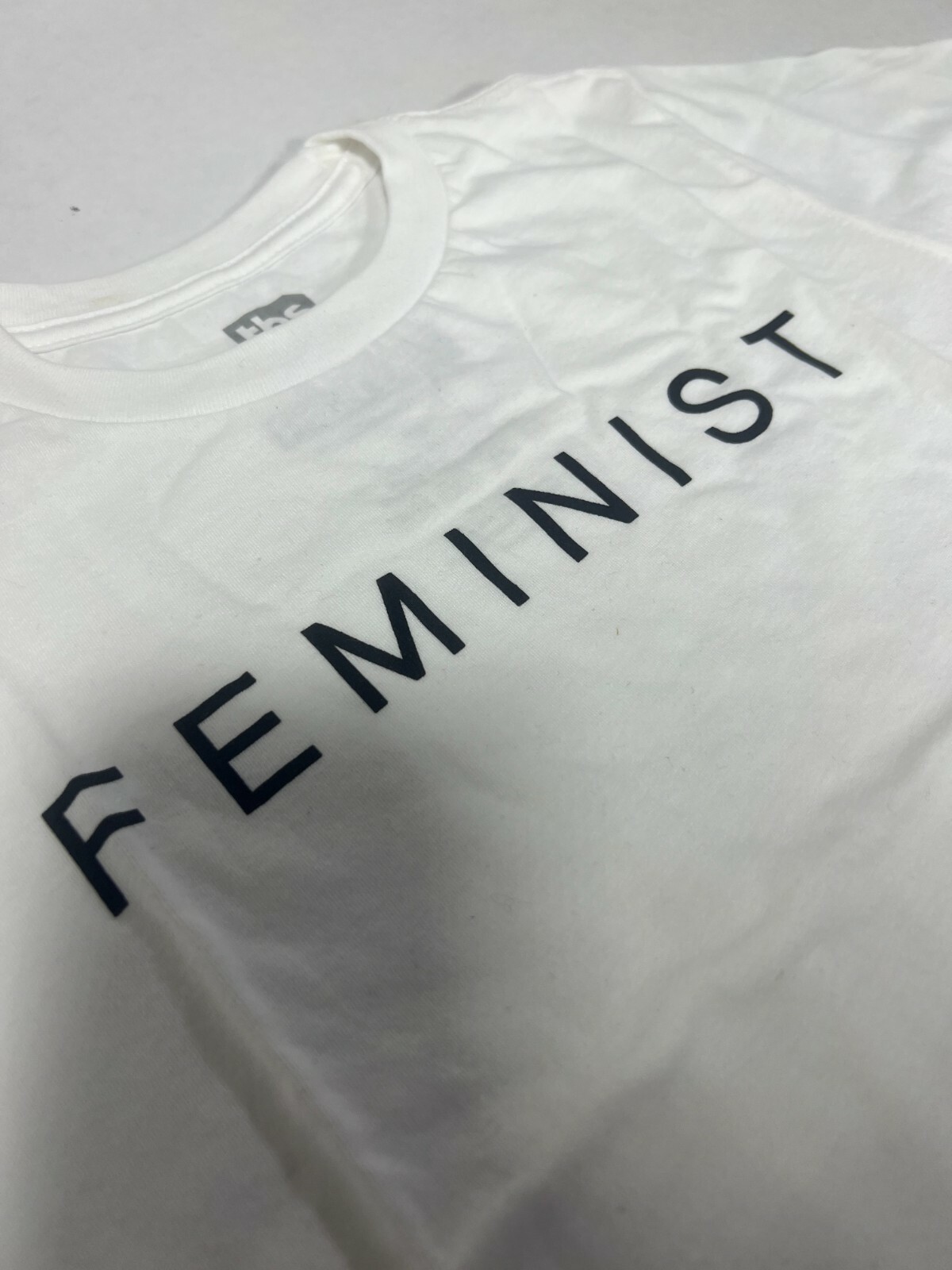 FULL FRONTAL with SAMANTHA BEE “FEMINIST” KIDS YOUTH TEE T-Shirt NEW!!!