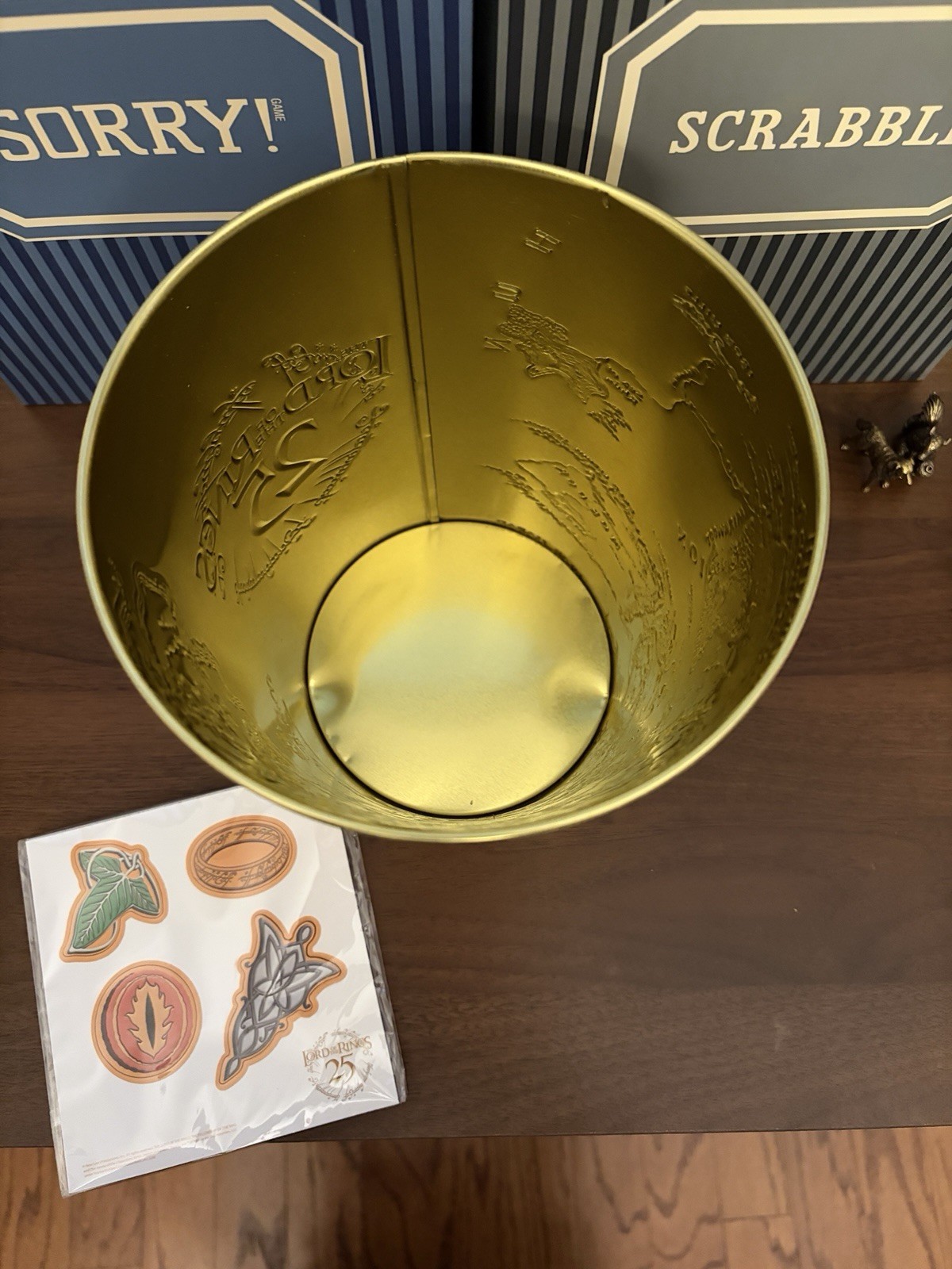 AMC The Lord Of The Rings 25th Anniversary Popcorn Tin Bucket Map + Magnets🗺NEW