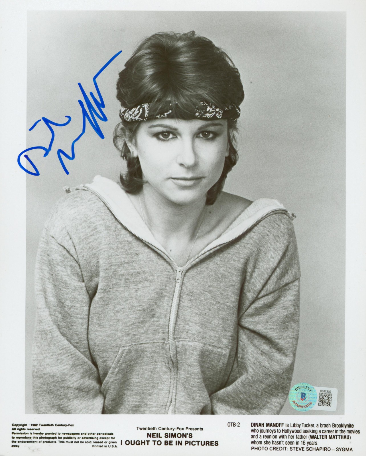 Dinah Manoff I Ought to Be in Pictures Signed 8×10 Photo BAS #BL81315