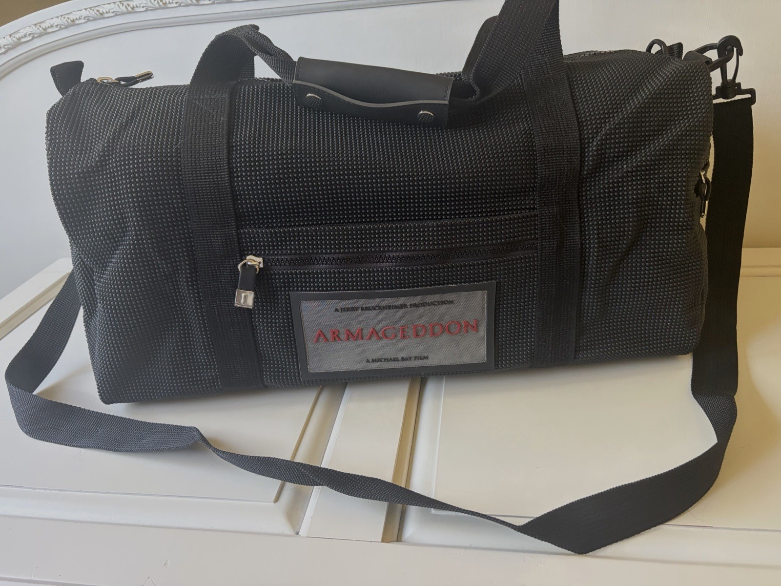 ARMAGEDDON Cast & Crew Gift DUFFEL Bag | 1998 Science Fiction Disaster Film