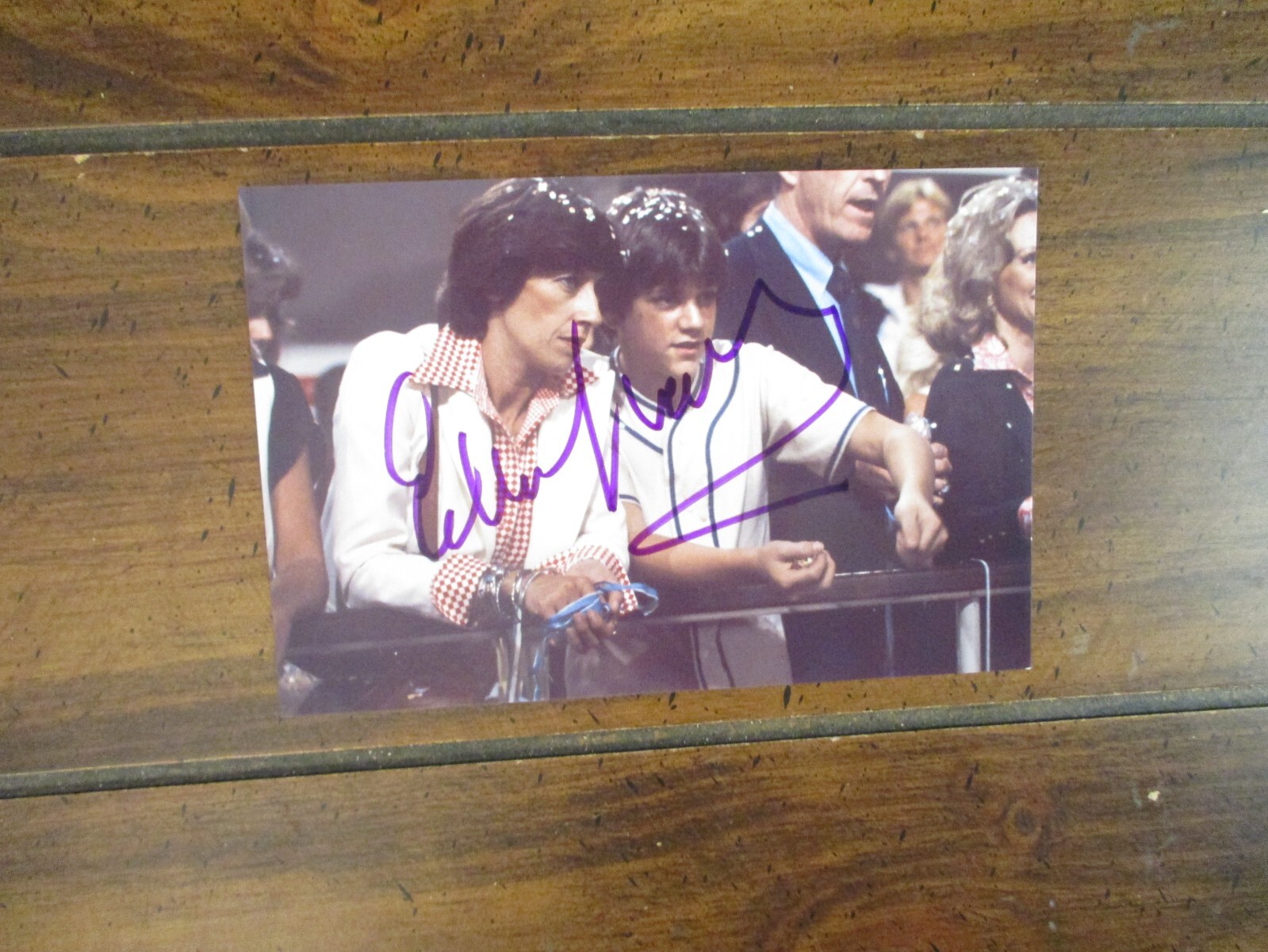 ELLEN TRAVOLTA(“Joanie Loves Chachi/Happy Days”)Signed 6 x 4 Glossy Color Photo