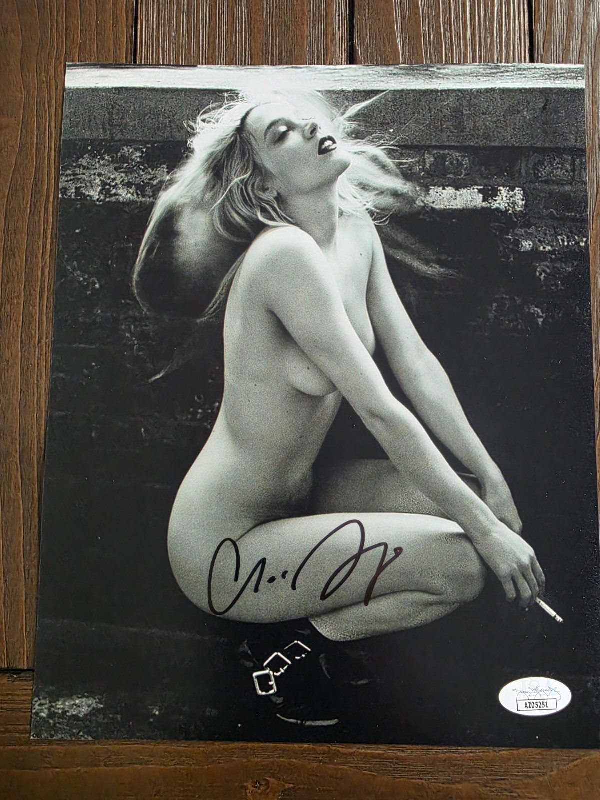 CHLOE SEVIGNY VERY SEXY SIGNED 8X10 PHOTO JSA COA