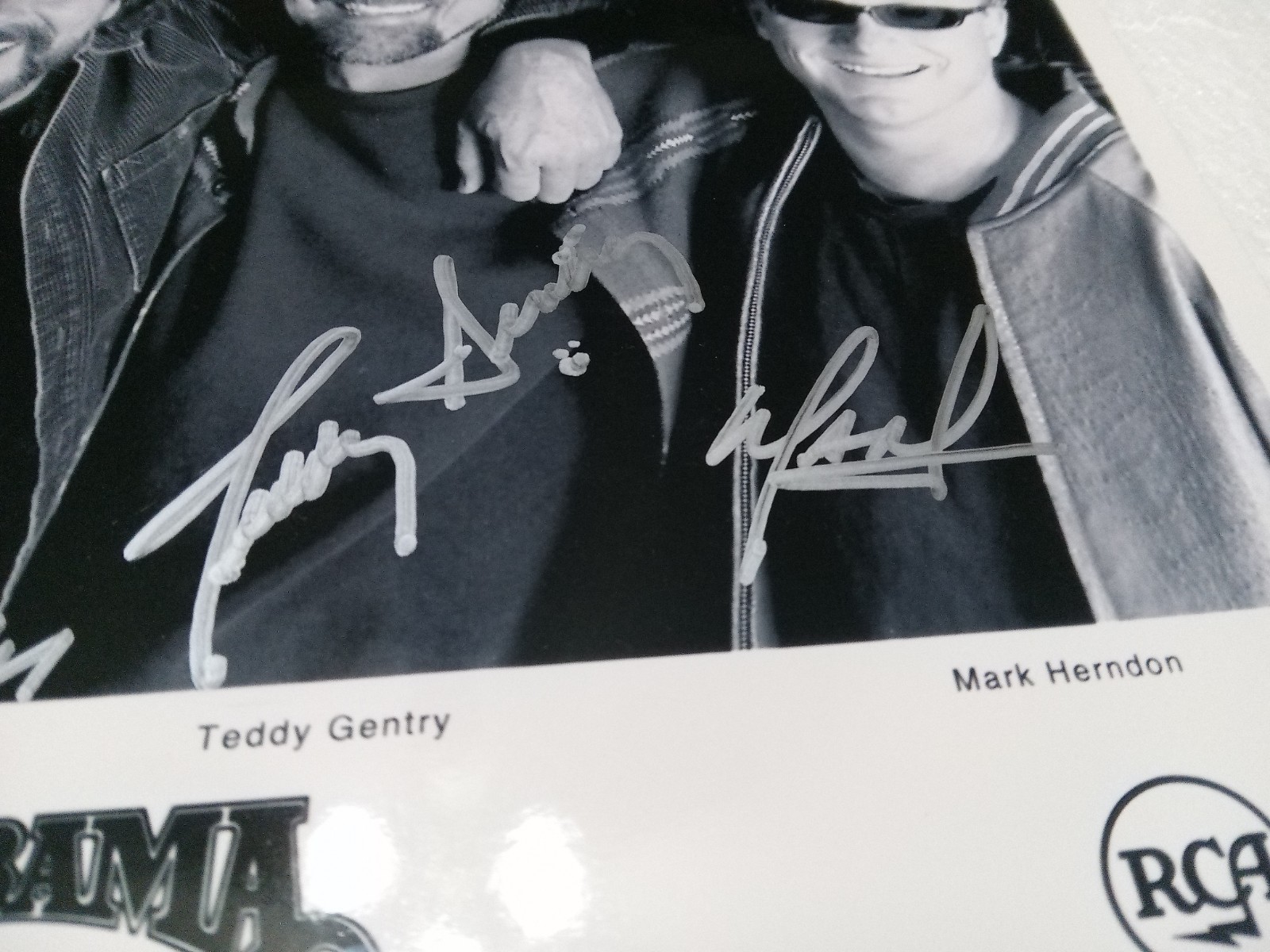 Autographed 8×10 The Band ALABAMA Todd Mueller Certificate Of Authentication
