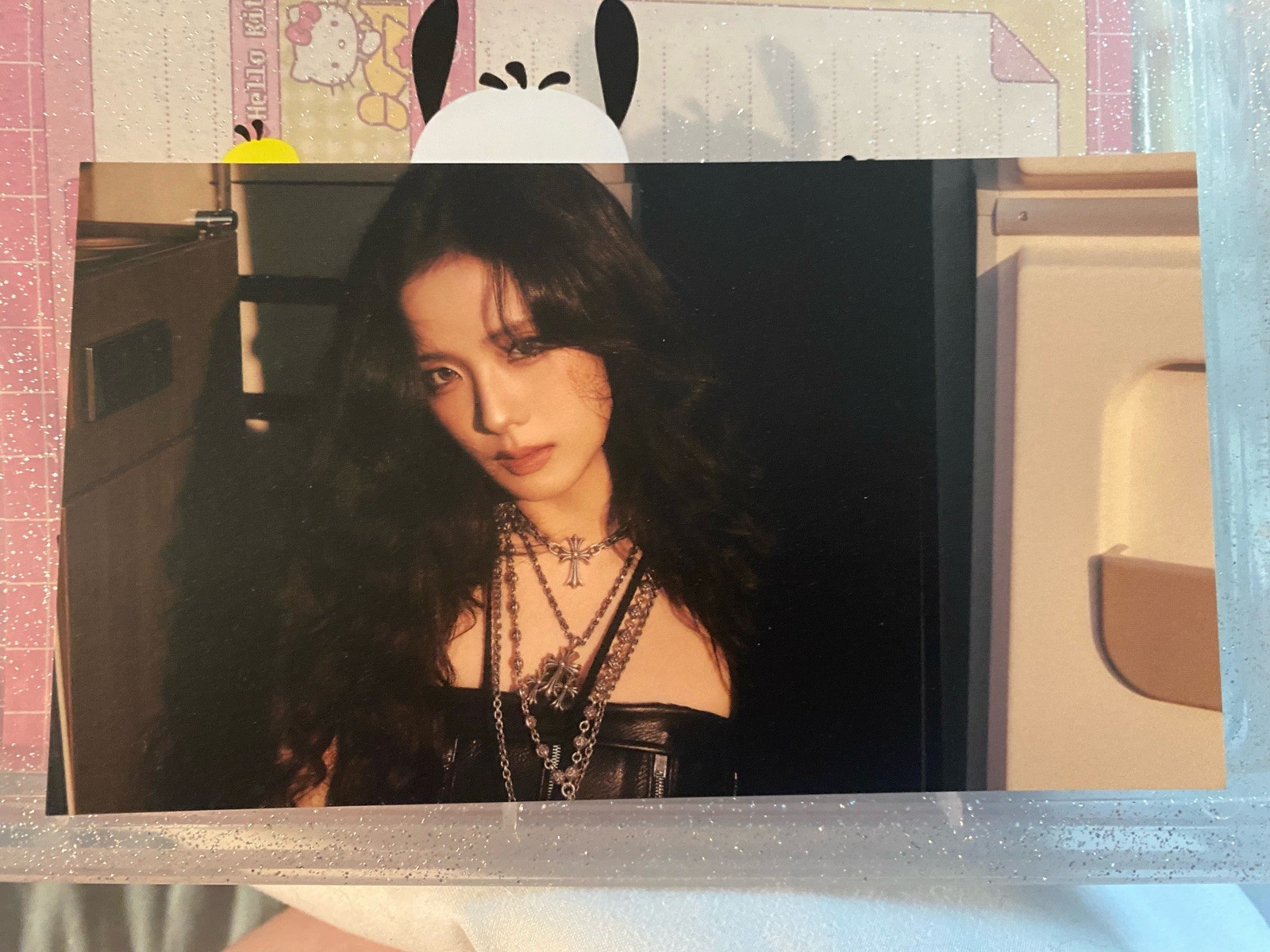 Jisoo Postcard
