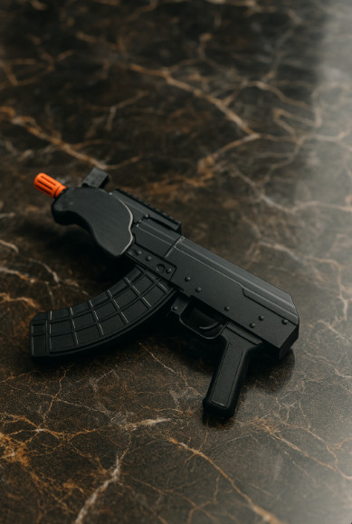 Replica Draco Gun 1:1 Scale Display Model Movie Prop Mini Draco Toy