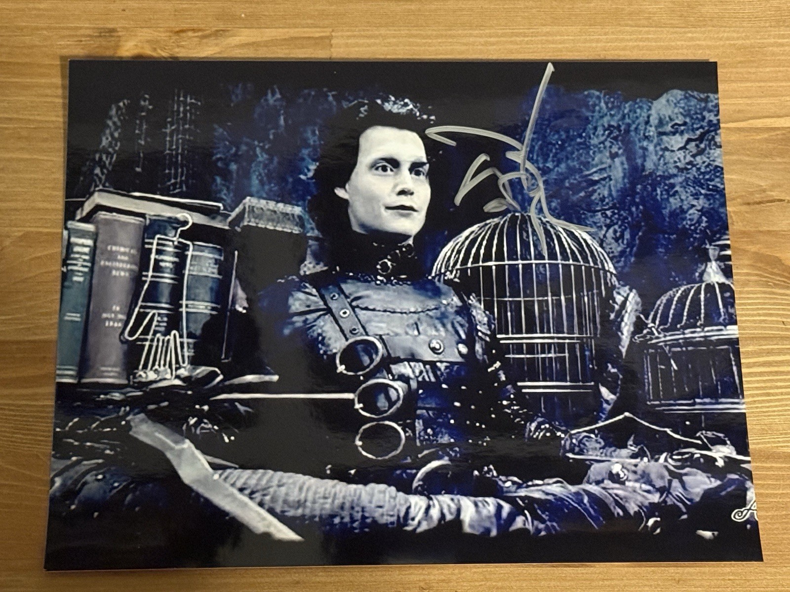 Johnny Depp Signed 8×10 Edward Scissorhands