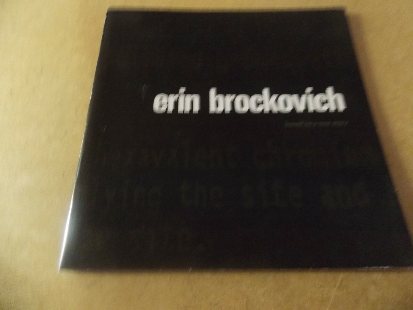 ERIN BROCKOVICH(2000)JULIA ROBERTS ORIGINAL PROGRAM NICE!
