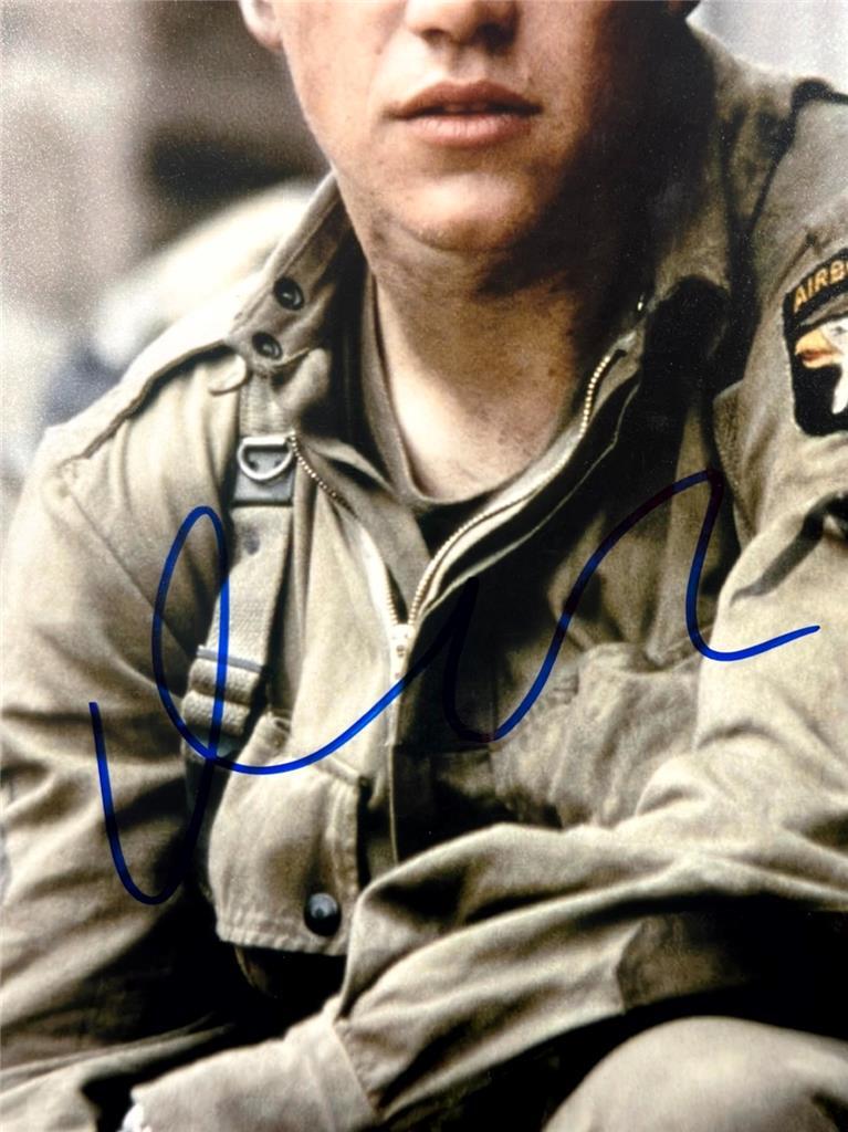 Matt Damon signed Saving Private Ryan 8×10 photo autograph (A) ~ JSA COA