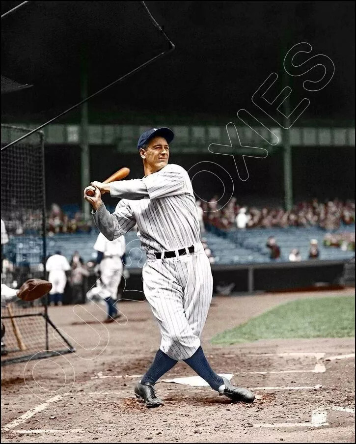 Lou Gehring Yankees Holding Bat Up At Game 4×6 Picture Celebrity Print