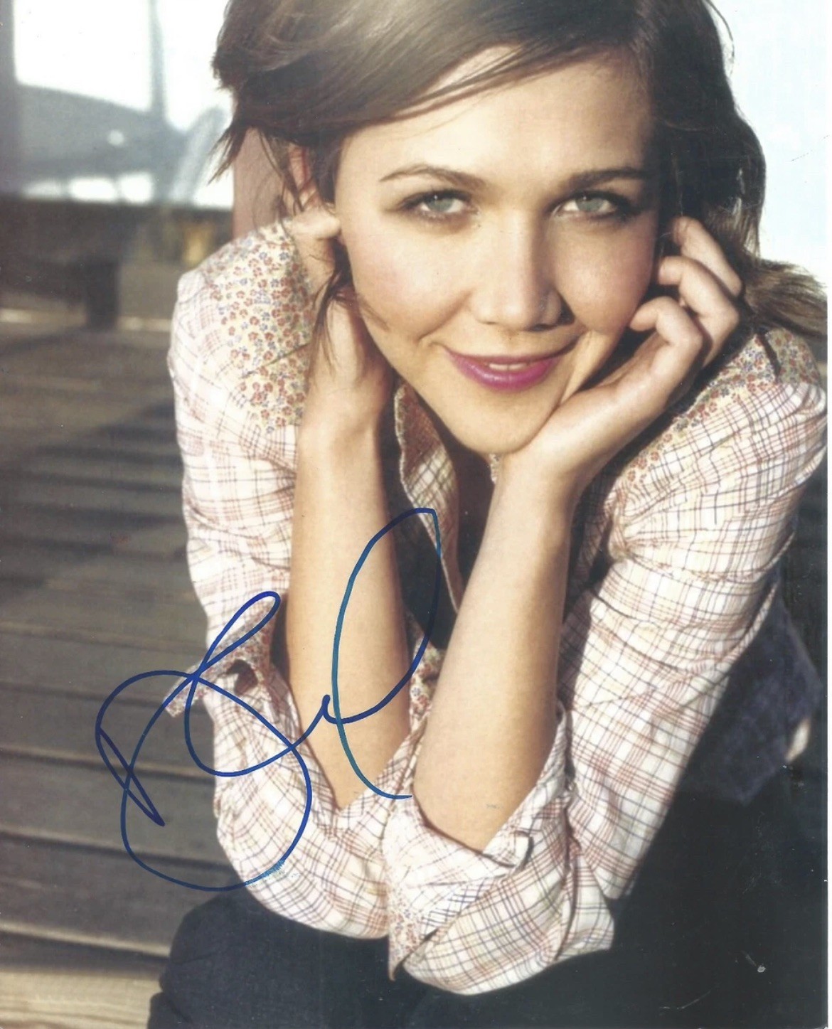 ‘Maggie Gyllenhaal’ Beautiful Actress Filmmaker 8X10 Glossy Photo “STUNNING!”