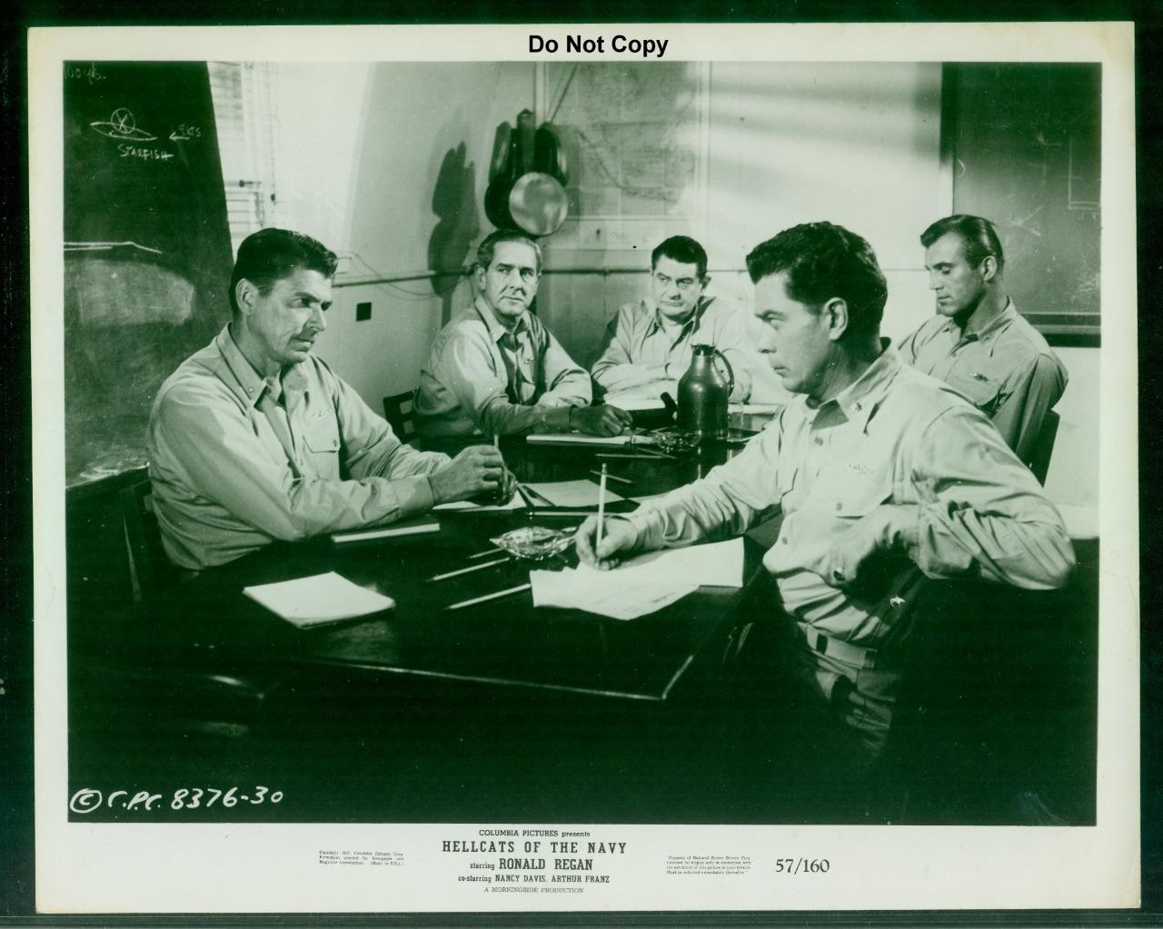 MP0480, Movie Photo, 1957, “Hellcats of the Navy”, Ronald Reagan & Nancy Davis