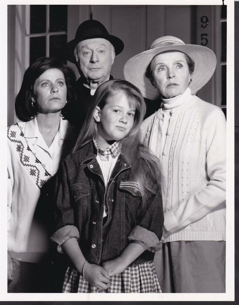 Patty Duke Jane Wyatt N Lloyd Amityville Horror Evil Escapes 1989 photo 45552