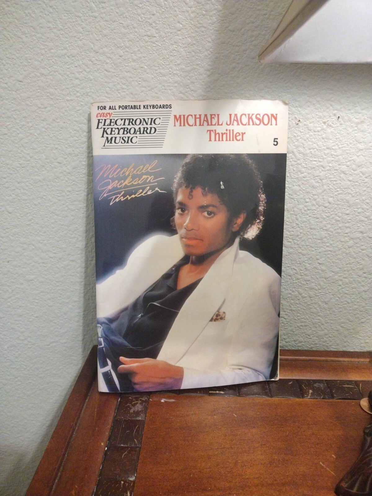 Michael Jackson: Thriller Songbook Electronic Keyboard Sheet Music Book Rare