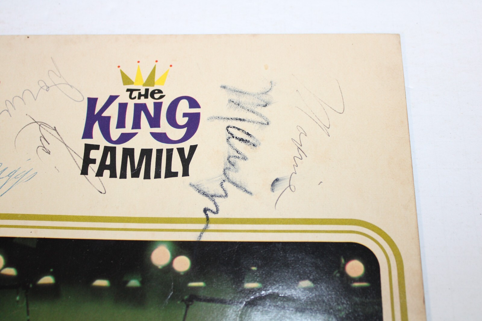 The King Family Sow signed auto program, by 10+, Robert Clarke, uncertified