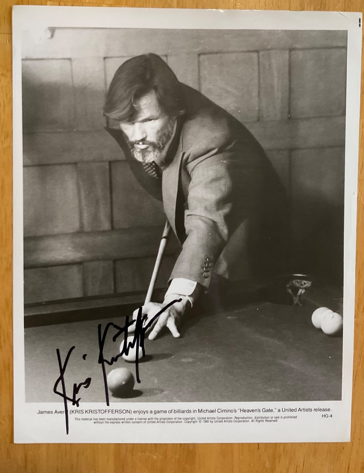 Kris Kristofferson Signed Autographed Photo 8×10 JSA COA PLEASE READ CAREFULLY