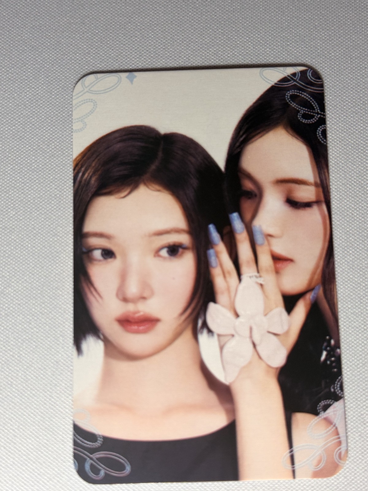Jiwoo Hearts2Heart Photocard Focus S2U – 1st Mini Album Kpop Cute Sexy Selfie