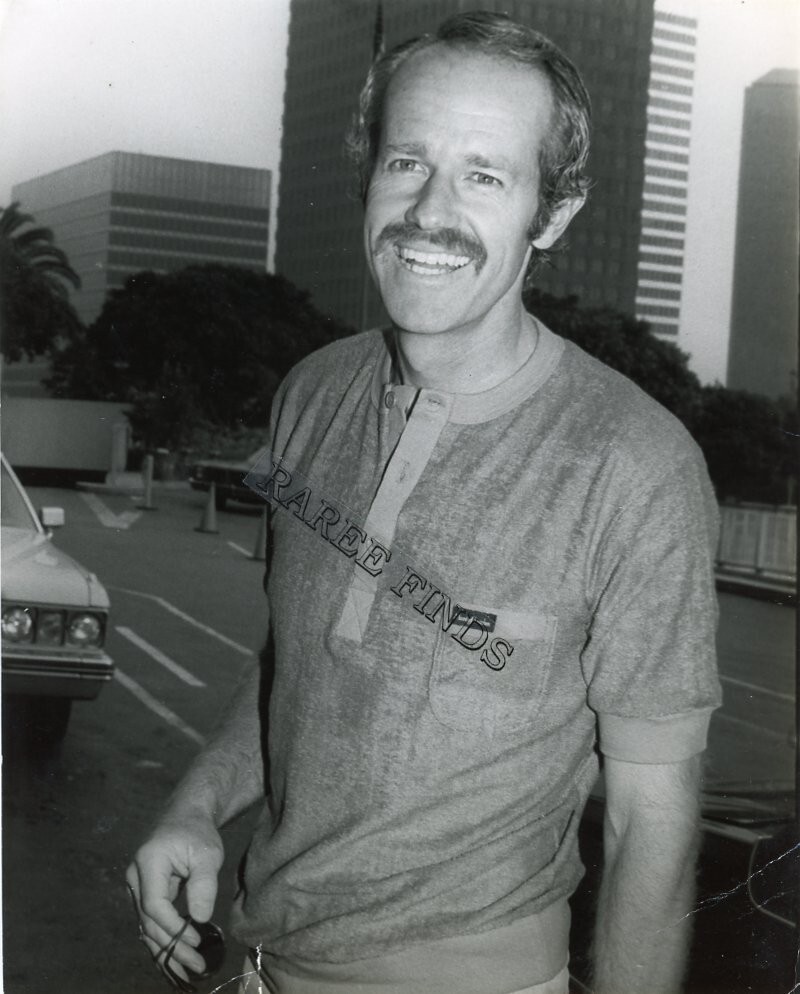 Mike Farrell 1979 Original Type 1 Photo Vintage 8×10 Celebrity Memorabilia