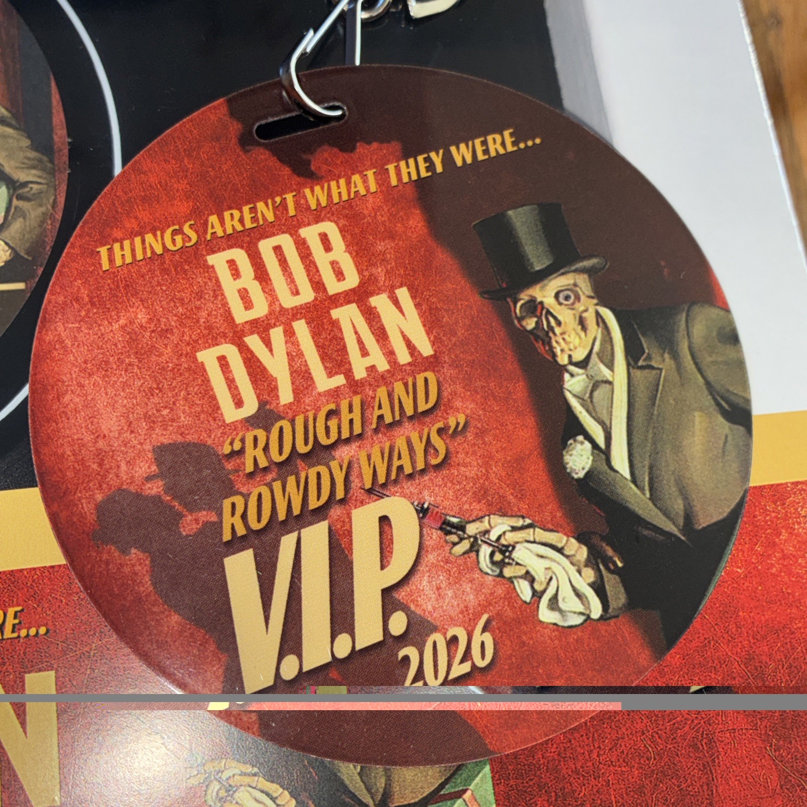 BOB DYLAN ROUGH AND ROWDY WAYS VIP PACKAGE ALBUM WALL CLOCK & VIP PASS & Magnet