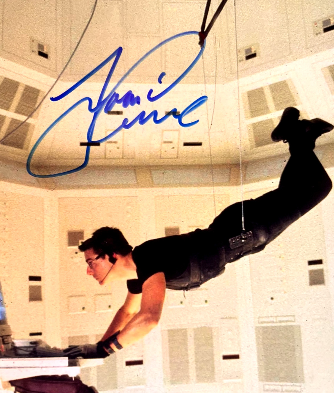 TOM CRUISE Signed (MI: Mission Impossible) Original Authentic Autograph w/COA