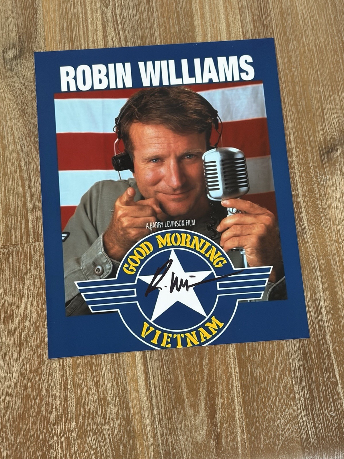 Robin Williams autographed 8×10 photo, signed, authentic, COA