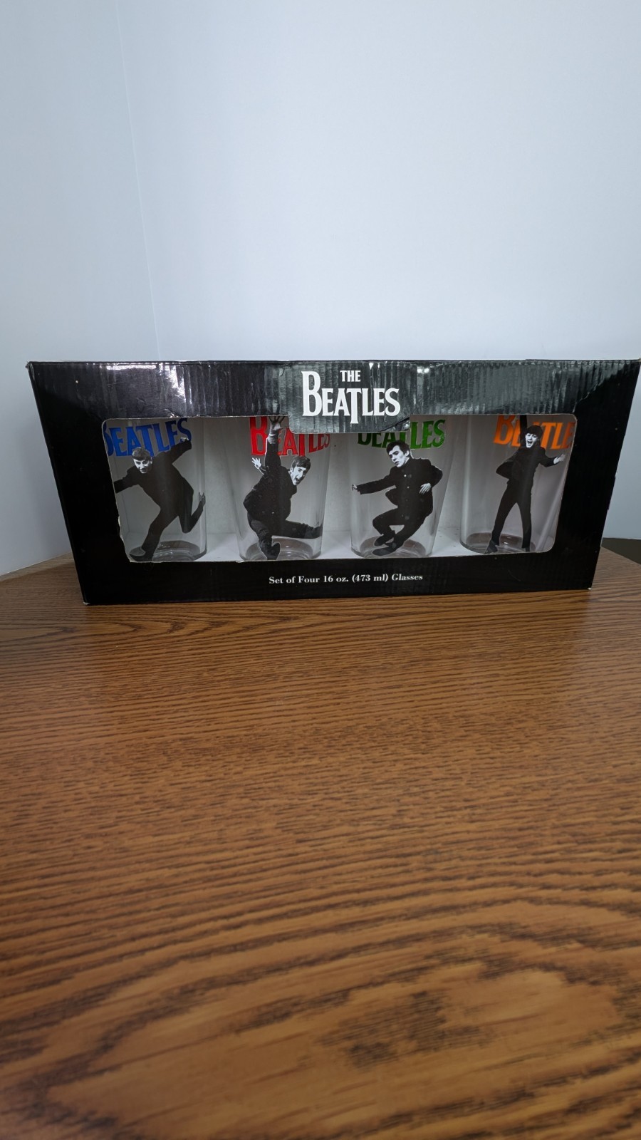 Beatles Collectors Series Jumping Pint Glass 4 Pack 2013 Apple Corps NOS