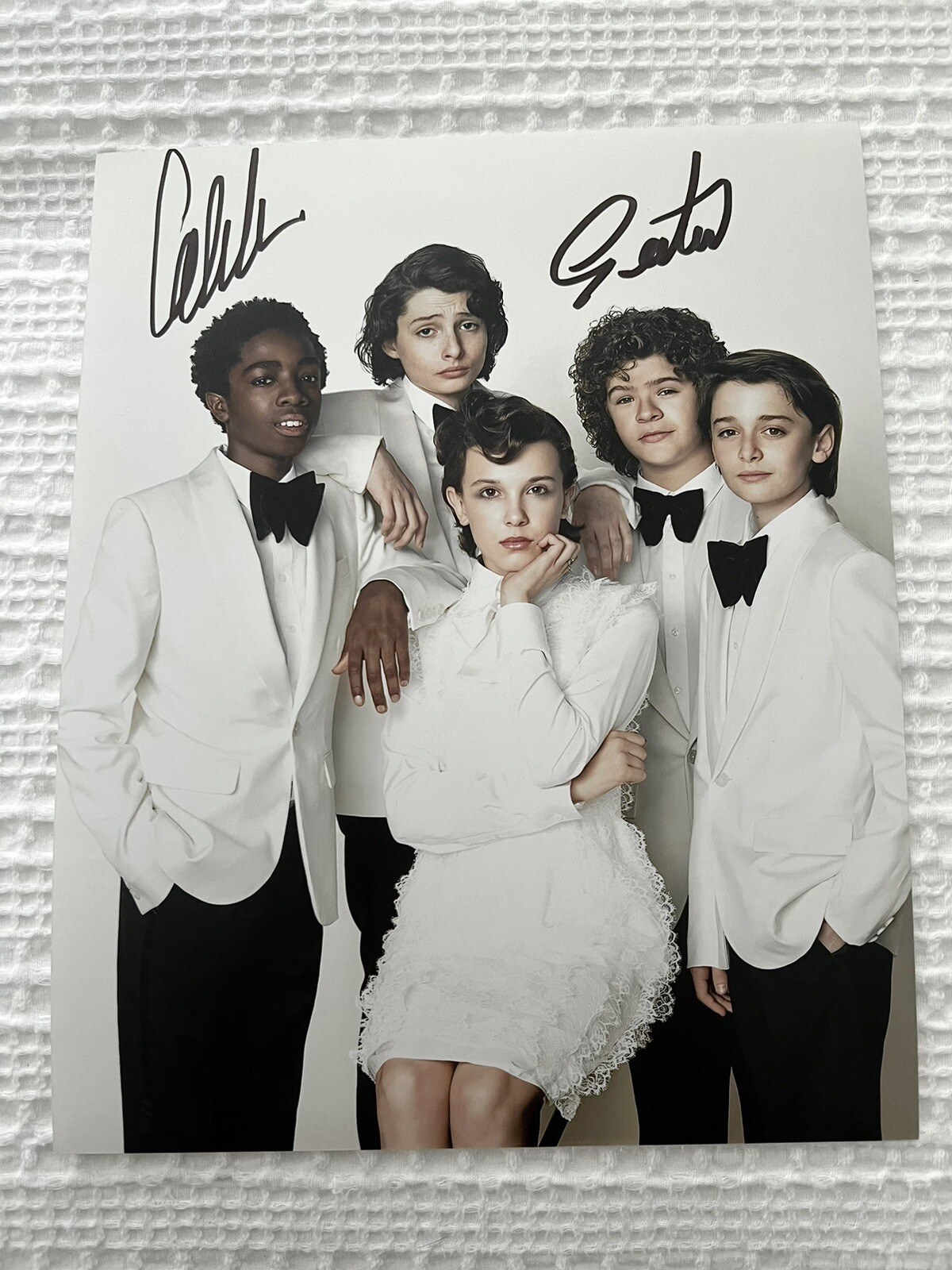 Stranger Things Signed Gaten Mattarazzo Caleb McLaughlin Autograph (8×10) Proof