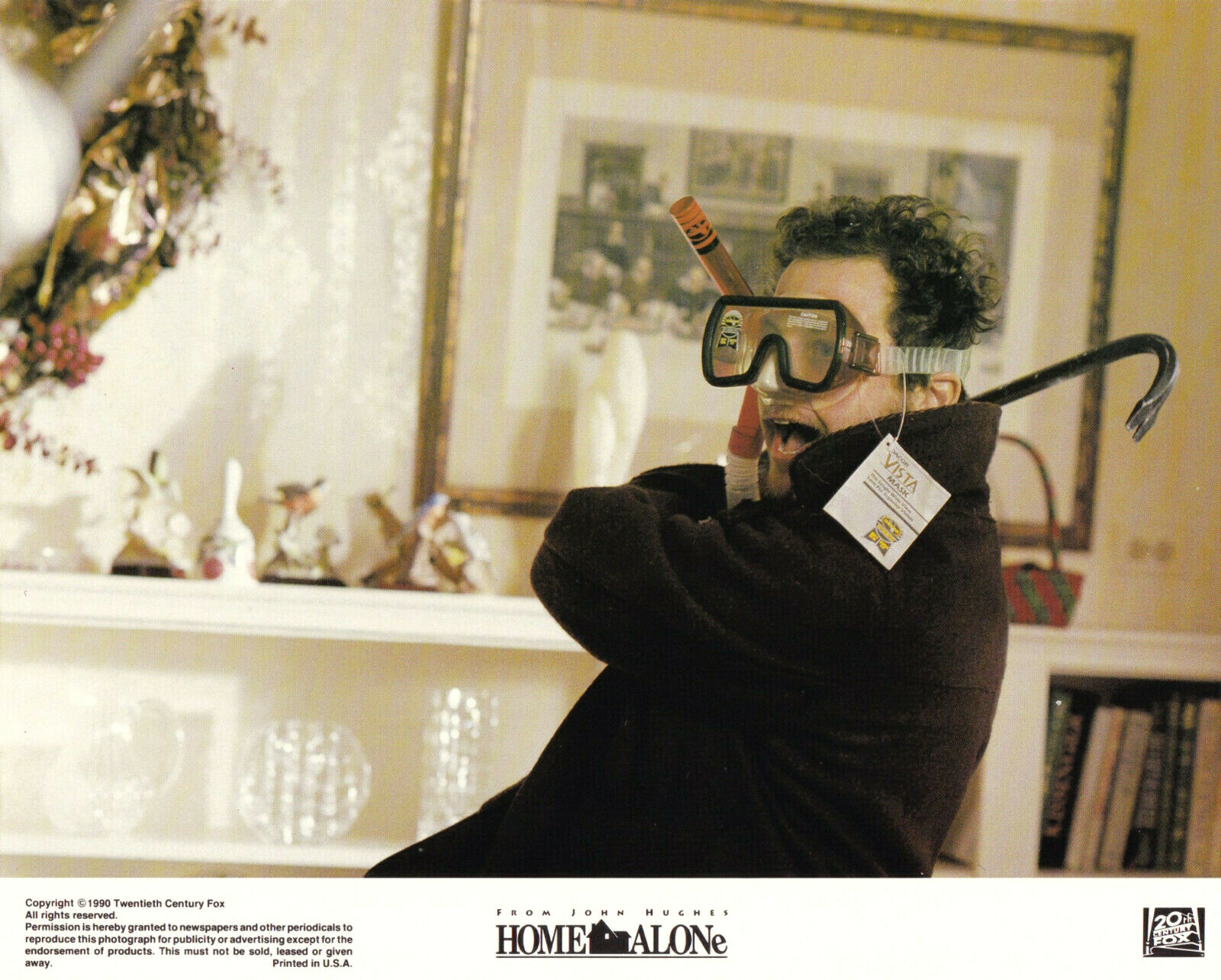 HOME ALONE 8×10 ORIGINAL STUDIO STILL – FUNNY DANIEL STERN CLOSEUP – NOT A COPY