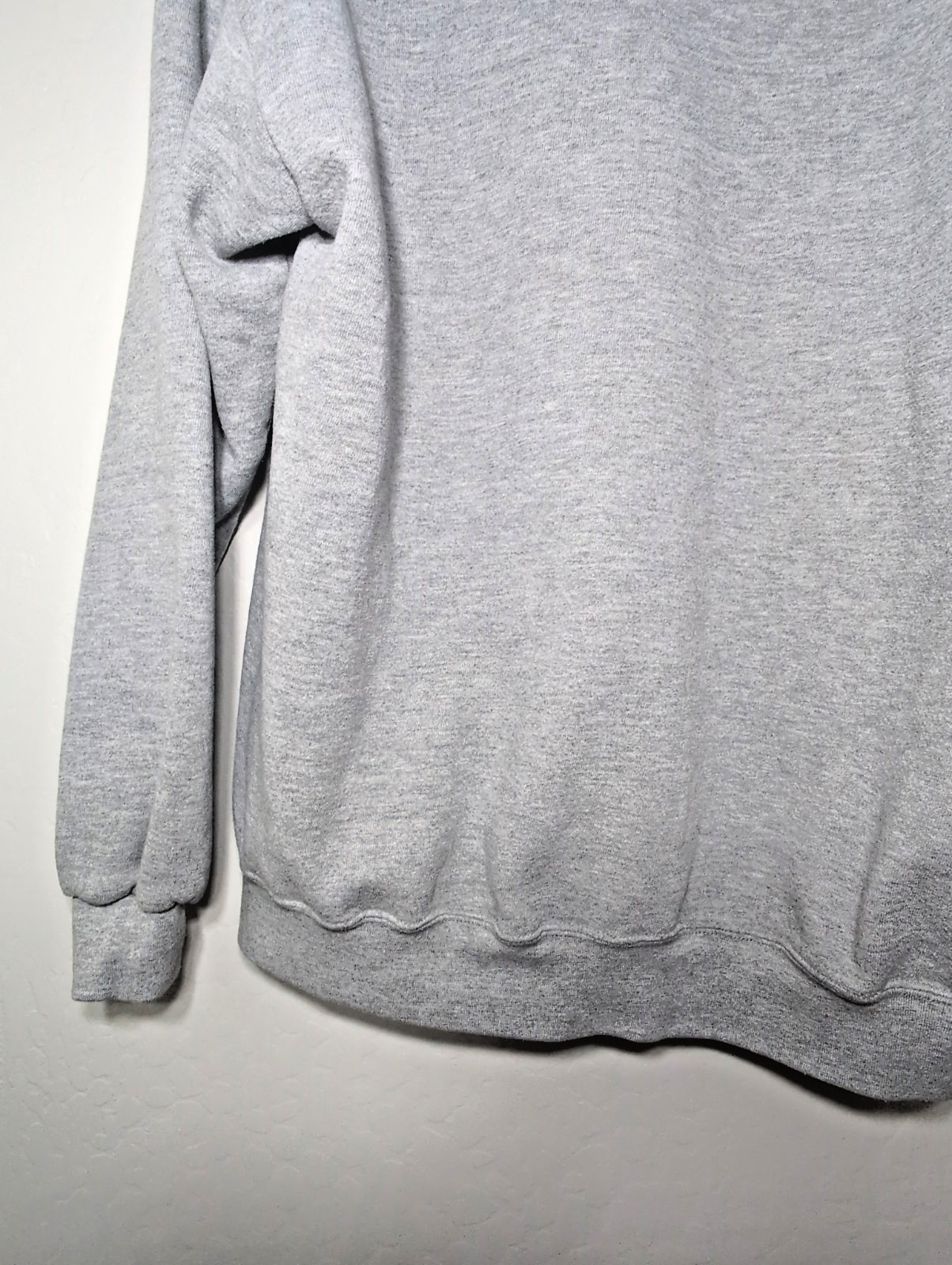 Vintage “The O.C.” Men’s XL Gray Zip Hoodie TV Show Crew Jacket Retro California