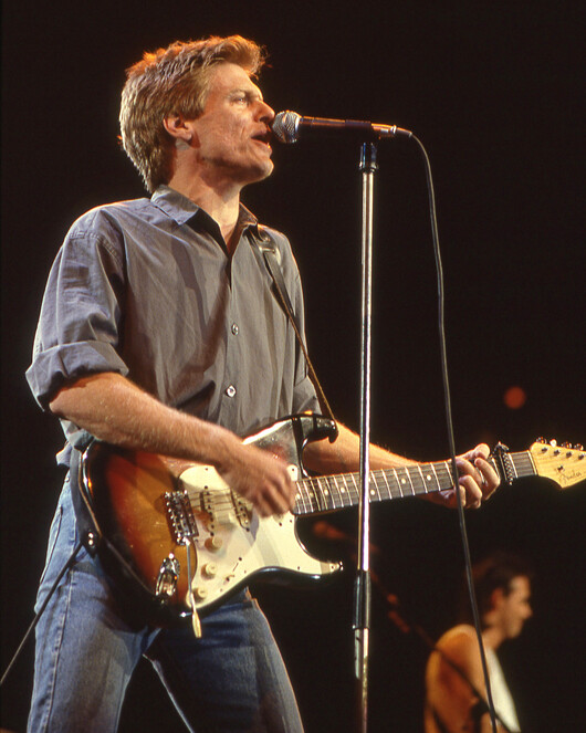 Rock and Pop Singer BRYAN ADAMS 8×10 Photo Glossy Concert Print Guitar Poster