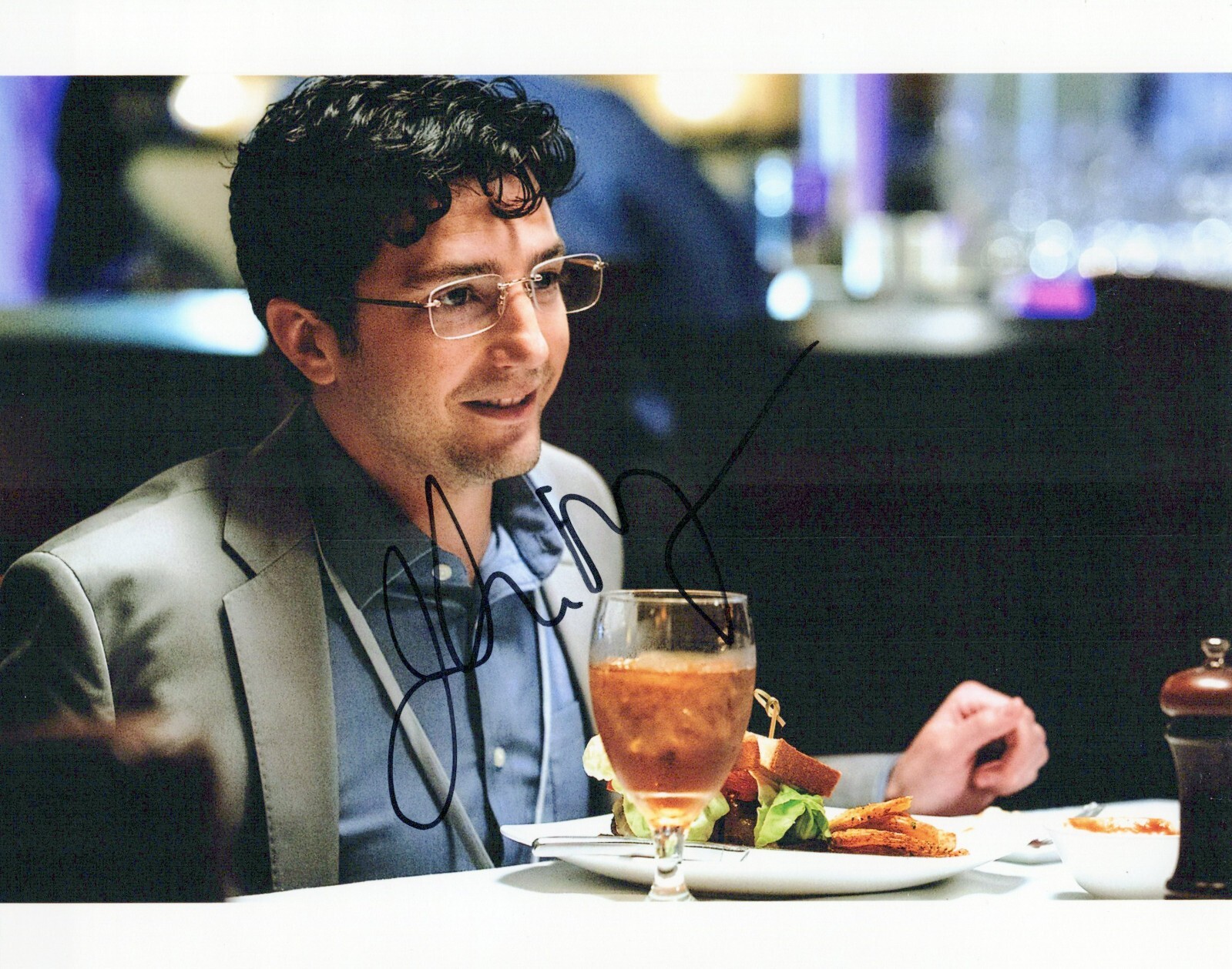 John Magaro The Big Short autographed photo signed 8×10 #4 Charlie Geller