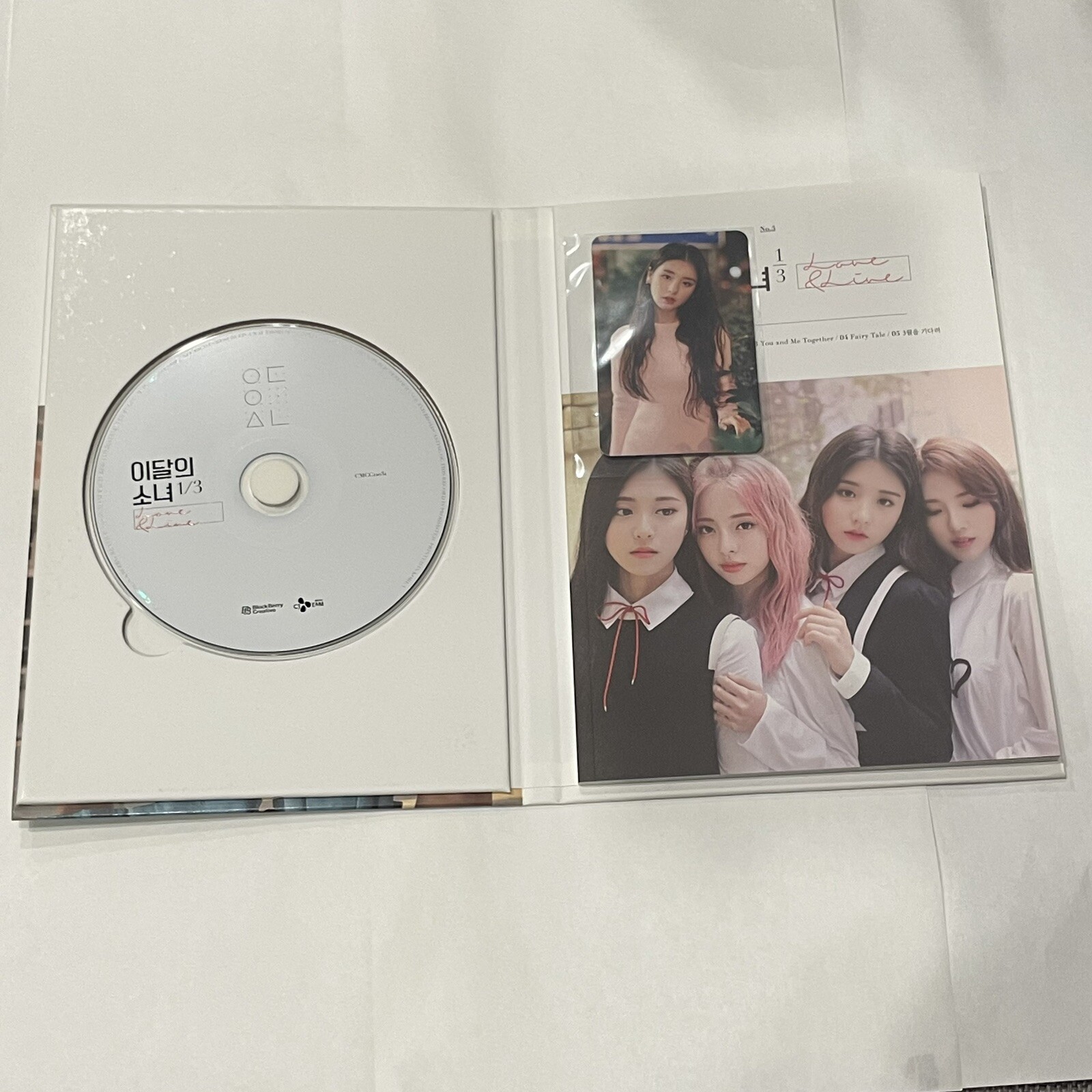 Loona 1/3 Love & Live Normal CD with Heejin Photocard (First Press) (RARE)