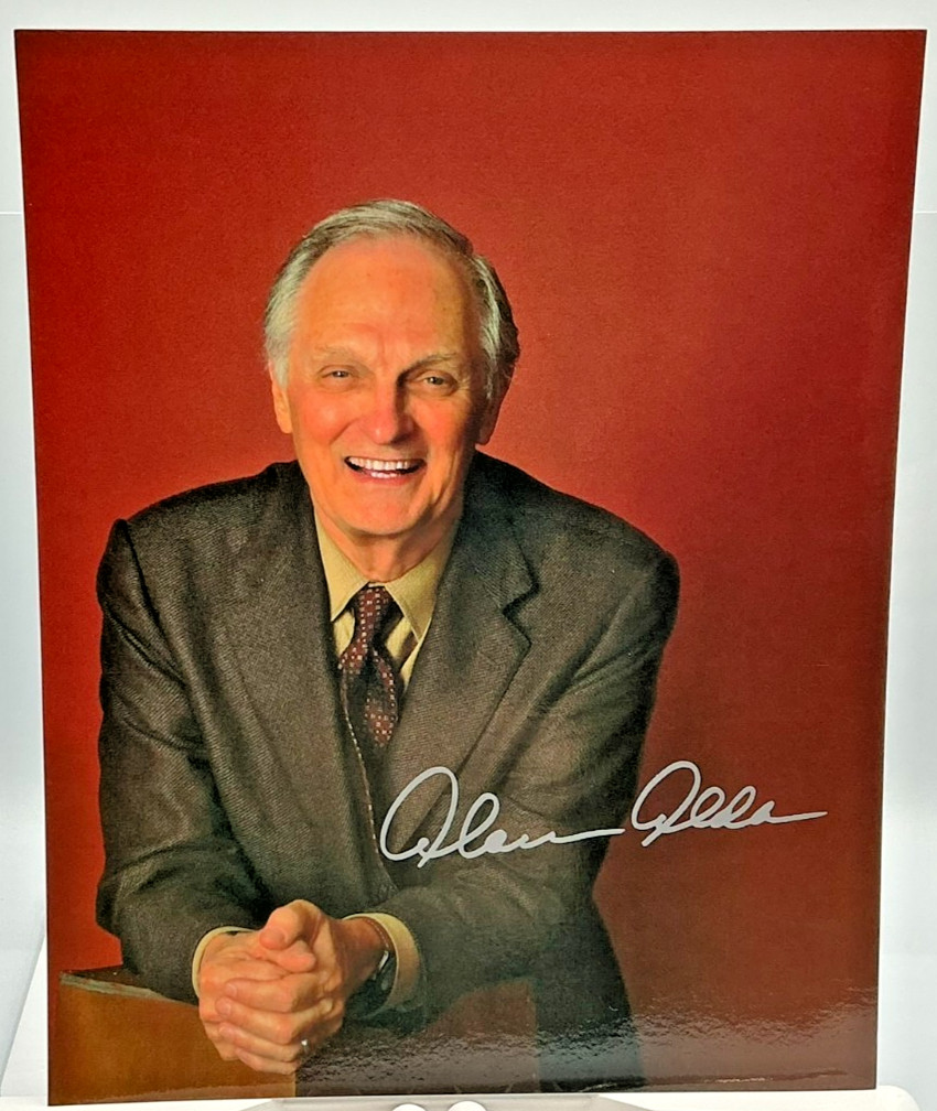 Alan Alda Raw Signed 8×10 Photo MASH Hawkeye Portrait Auto